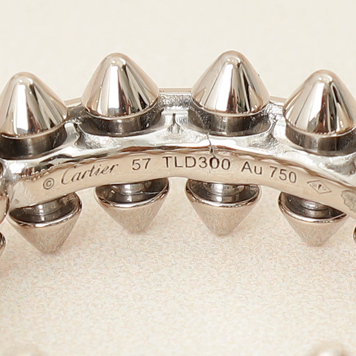 Cartier 18K White Gold Clash de Cartier Ring Medium Model 57