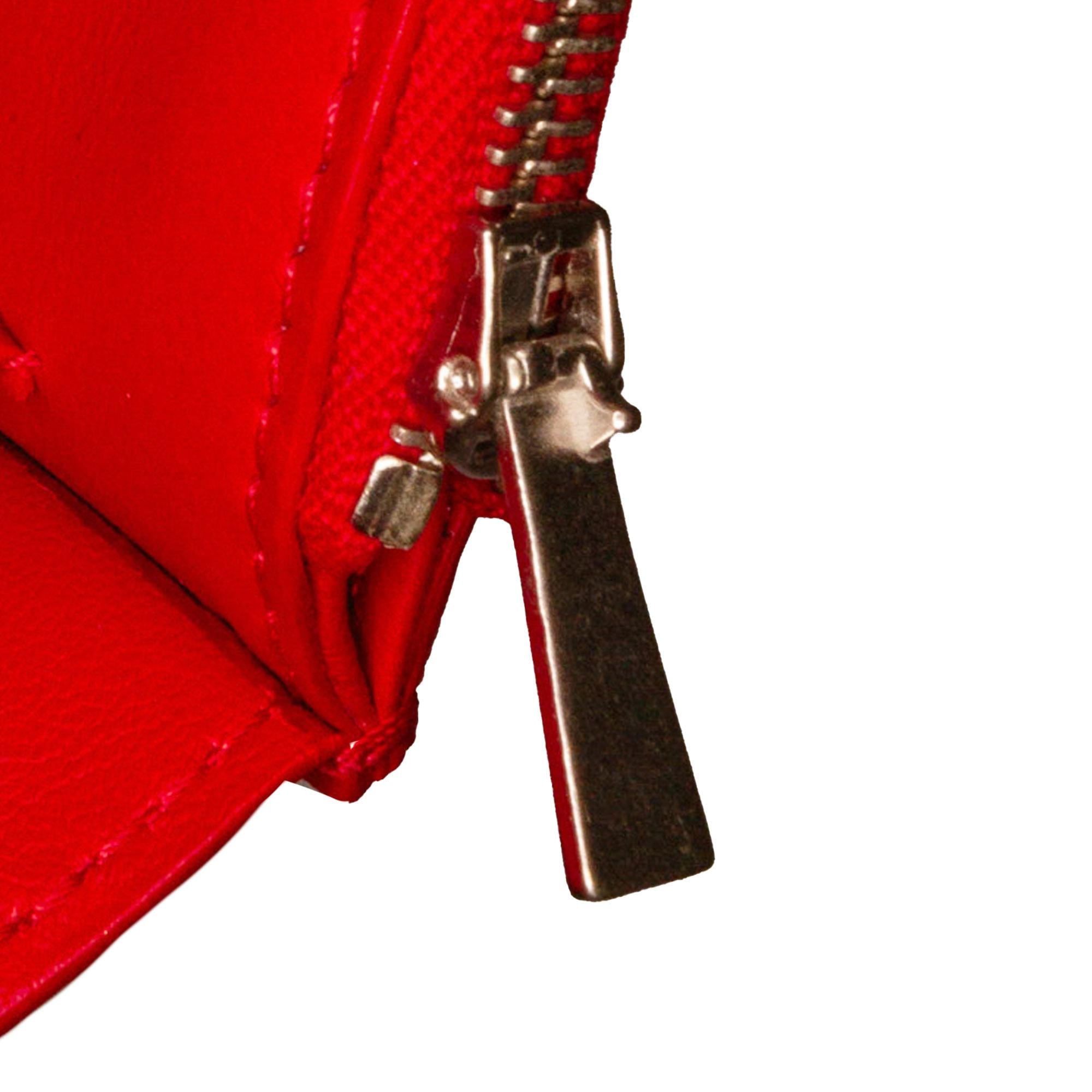 Celine Frame Leather Wallet on Chain (SHG-i2nR2K)