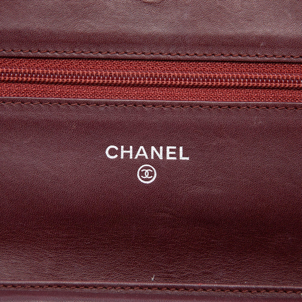 Chanel CC Caviar Wallet On Chain