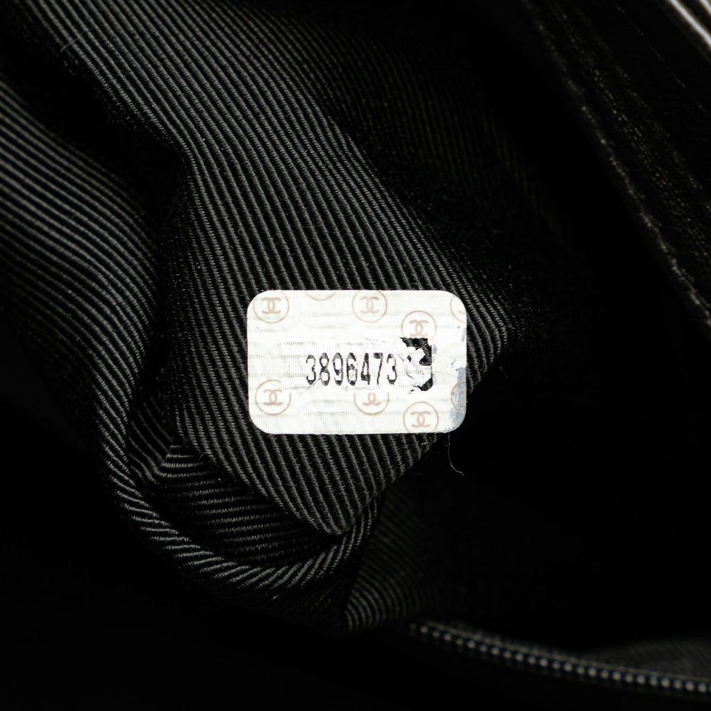 Chanel CC Lambskin Chain Tote (SHG-2ypd77)