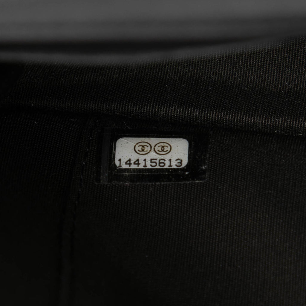 Chanel CC Patent Compact Wallet On Chain