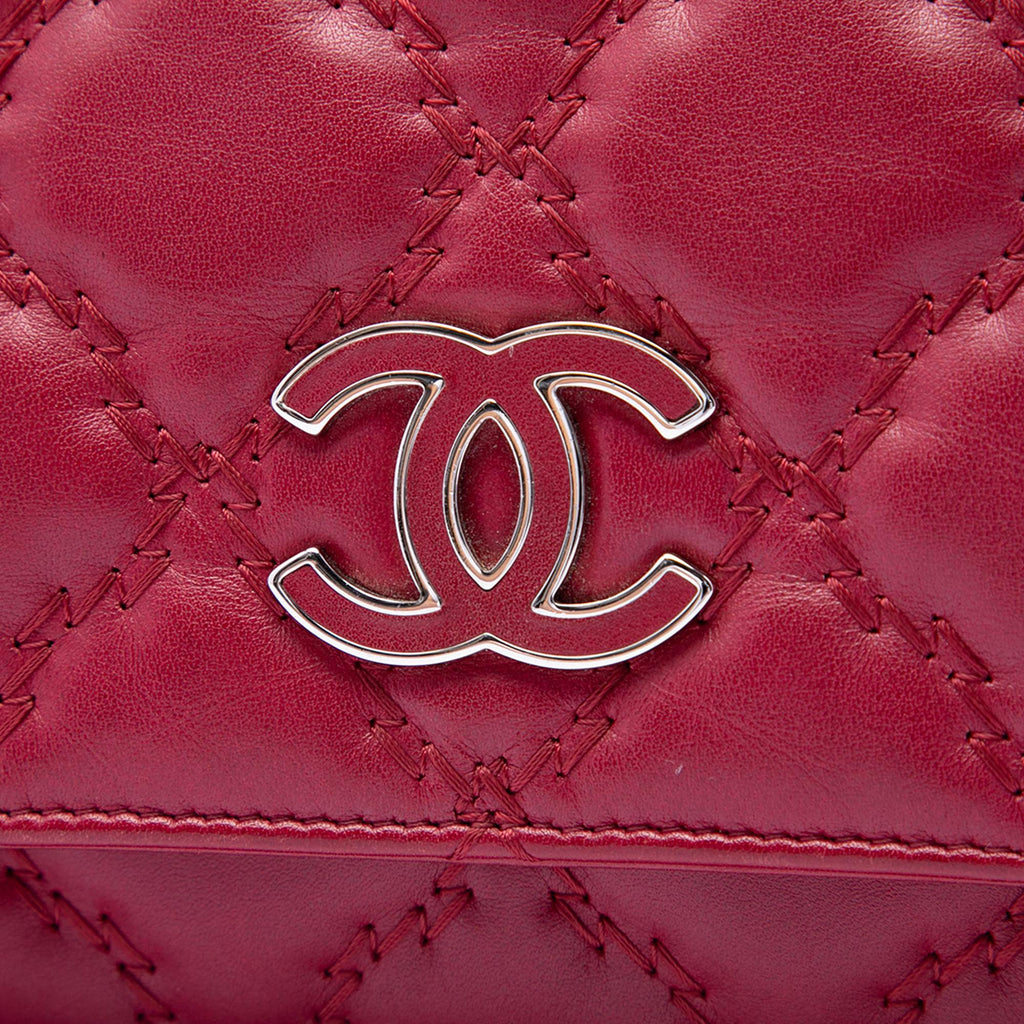 Chanel CC Quilted Calfskin Double Stitch Hamptons Wallet on Chain