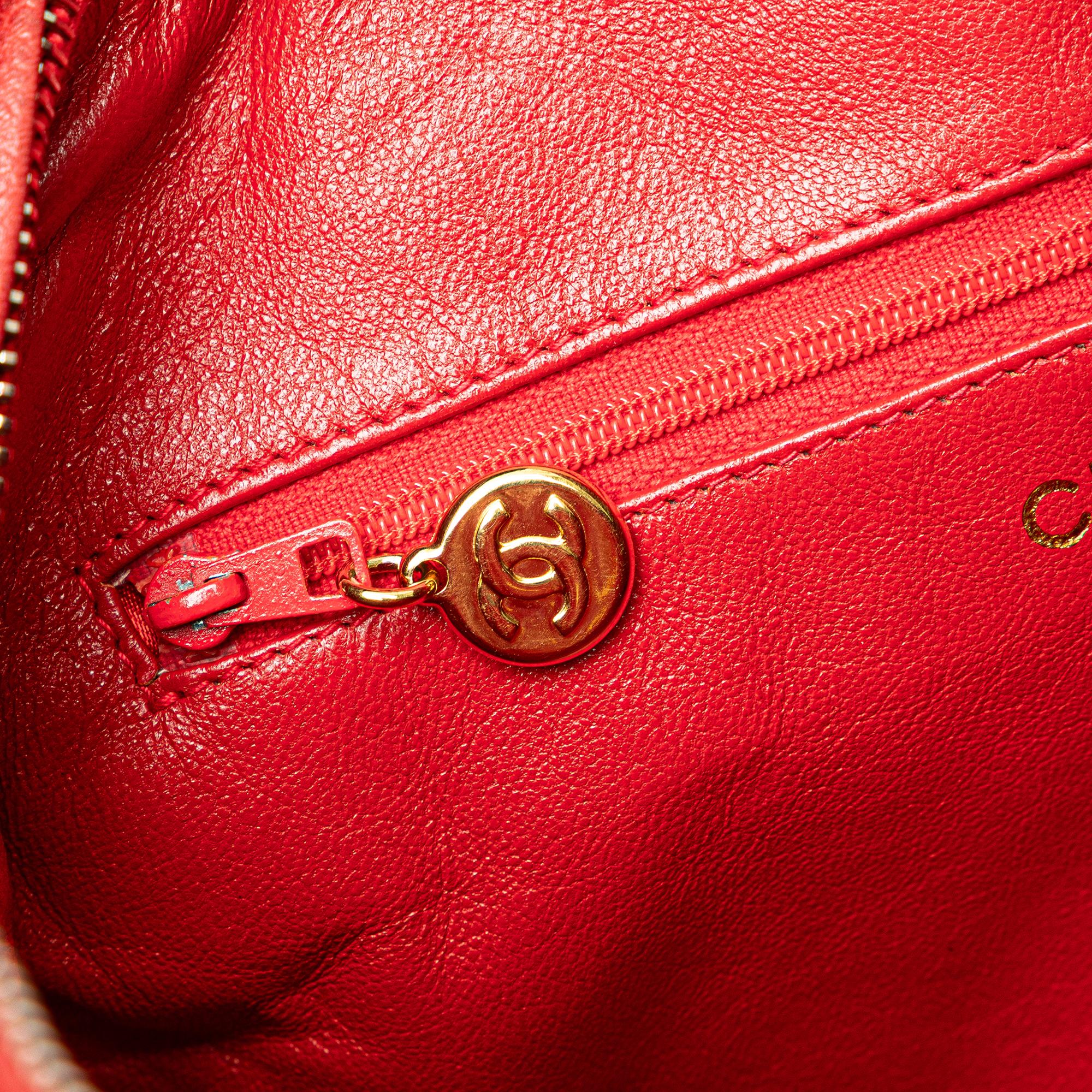 Chanel CC Quilted Caviar Chain Camera Bag