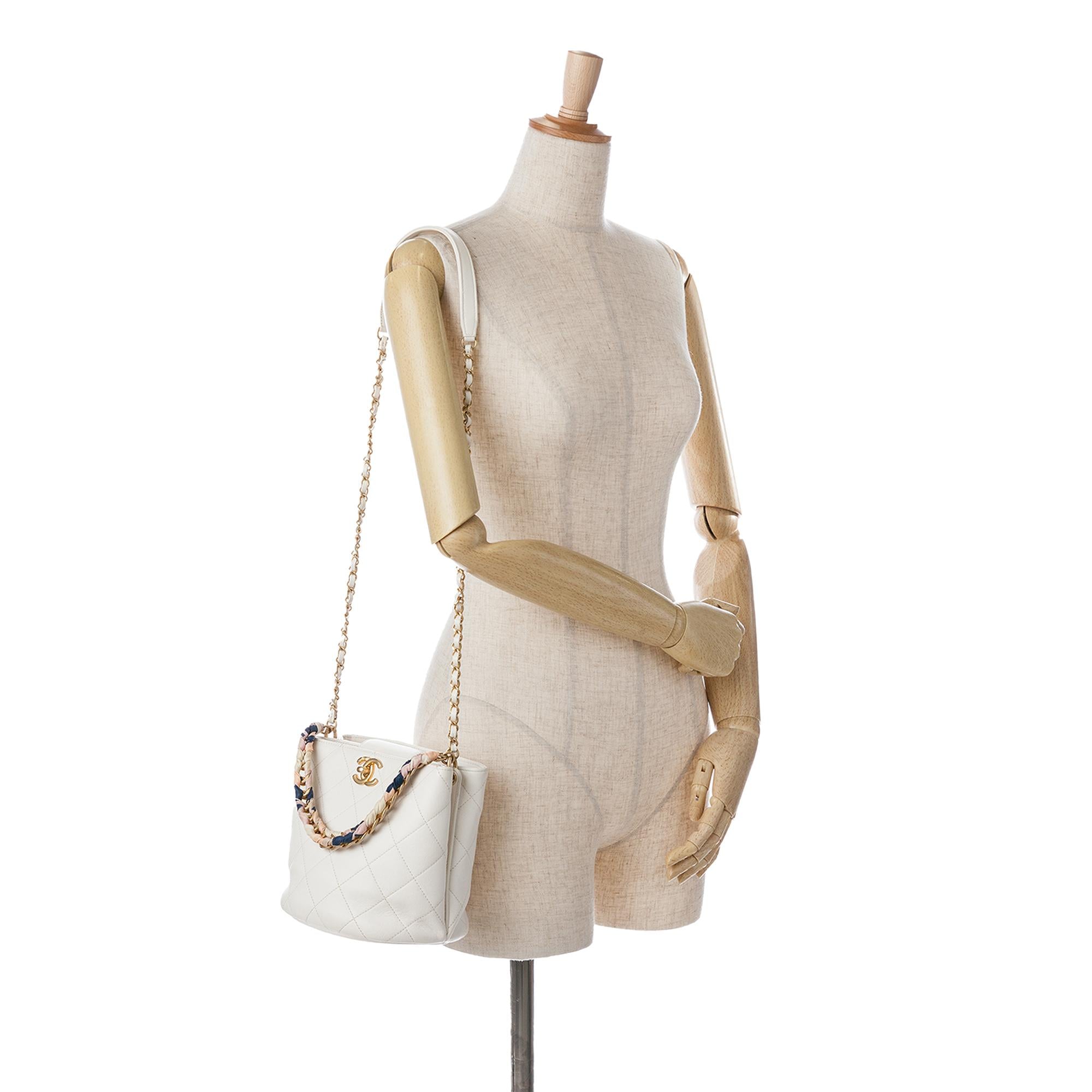 Chanel CC Quilted Caviar Chain Scarf Handle Bucket Bag