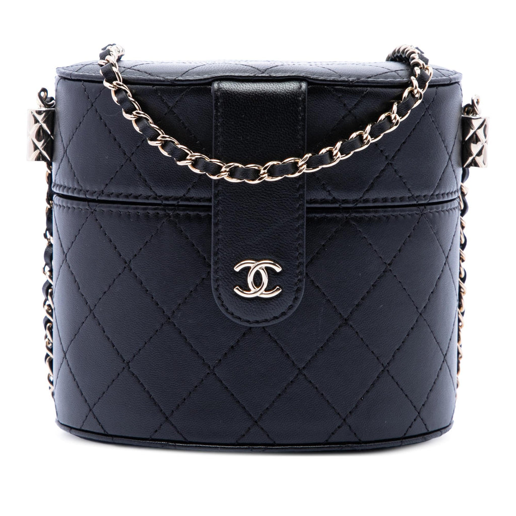 Chanel CC Quilted Lambskin Round Vanity Clutch With Chain