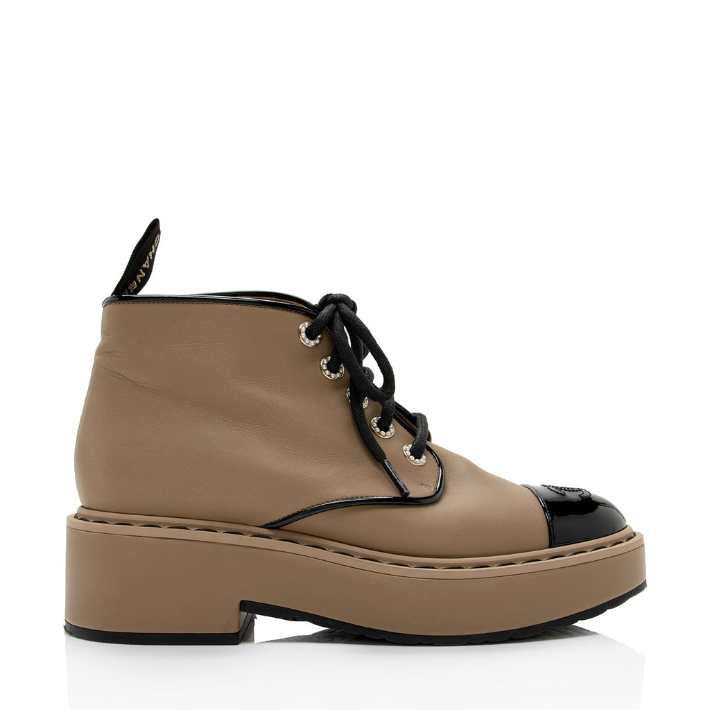 Chanel Calfskin CC Cap Toe Platform Ankle Boots - Size 9 / 39 (SHF-1C54SV)