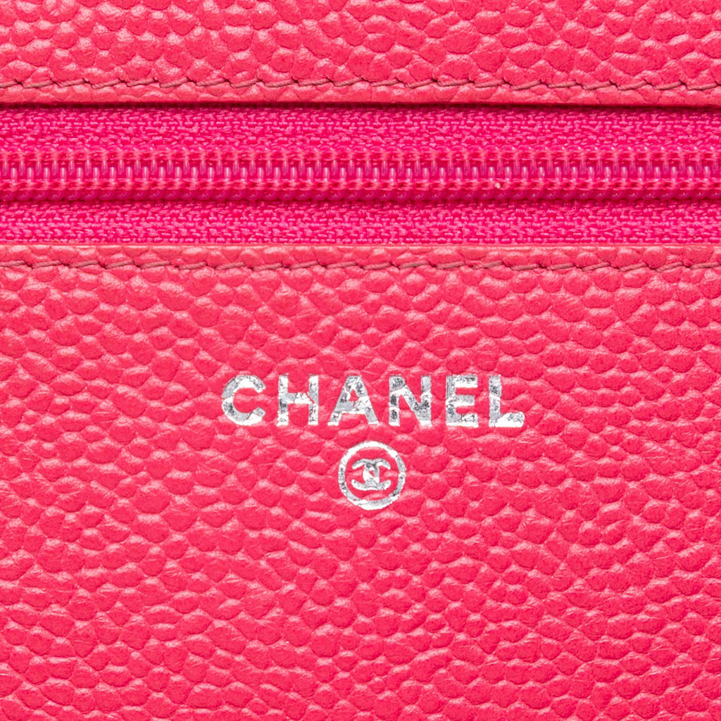 Chanel Caviar Bicolor CC Wallet On Chain
