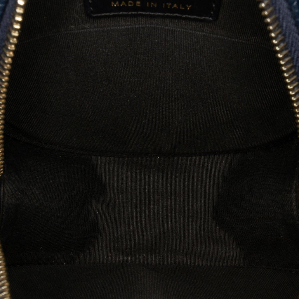 Chanel Caviar CC Filigree Round Crossbody Bag (SHG-f1Lbtg)