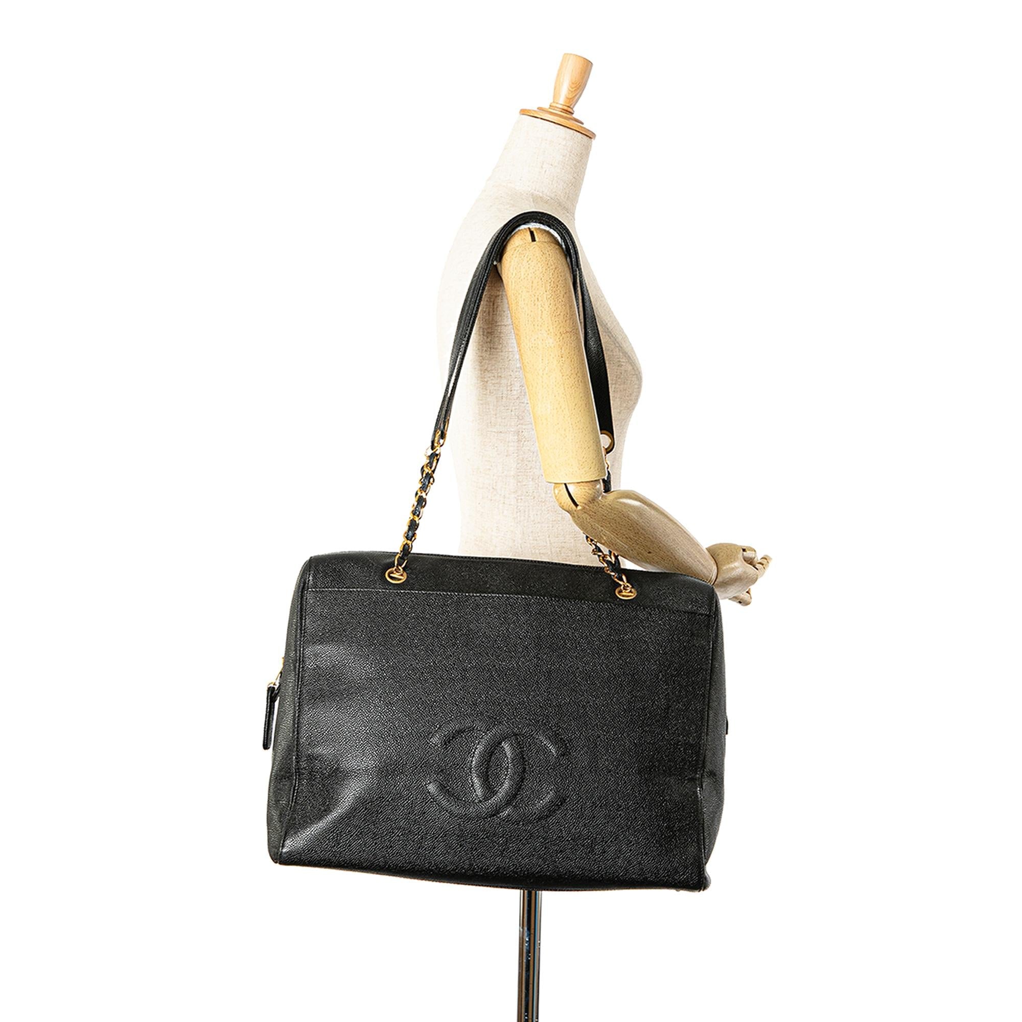 Chanel Caviar CC Shoulder Bag