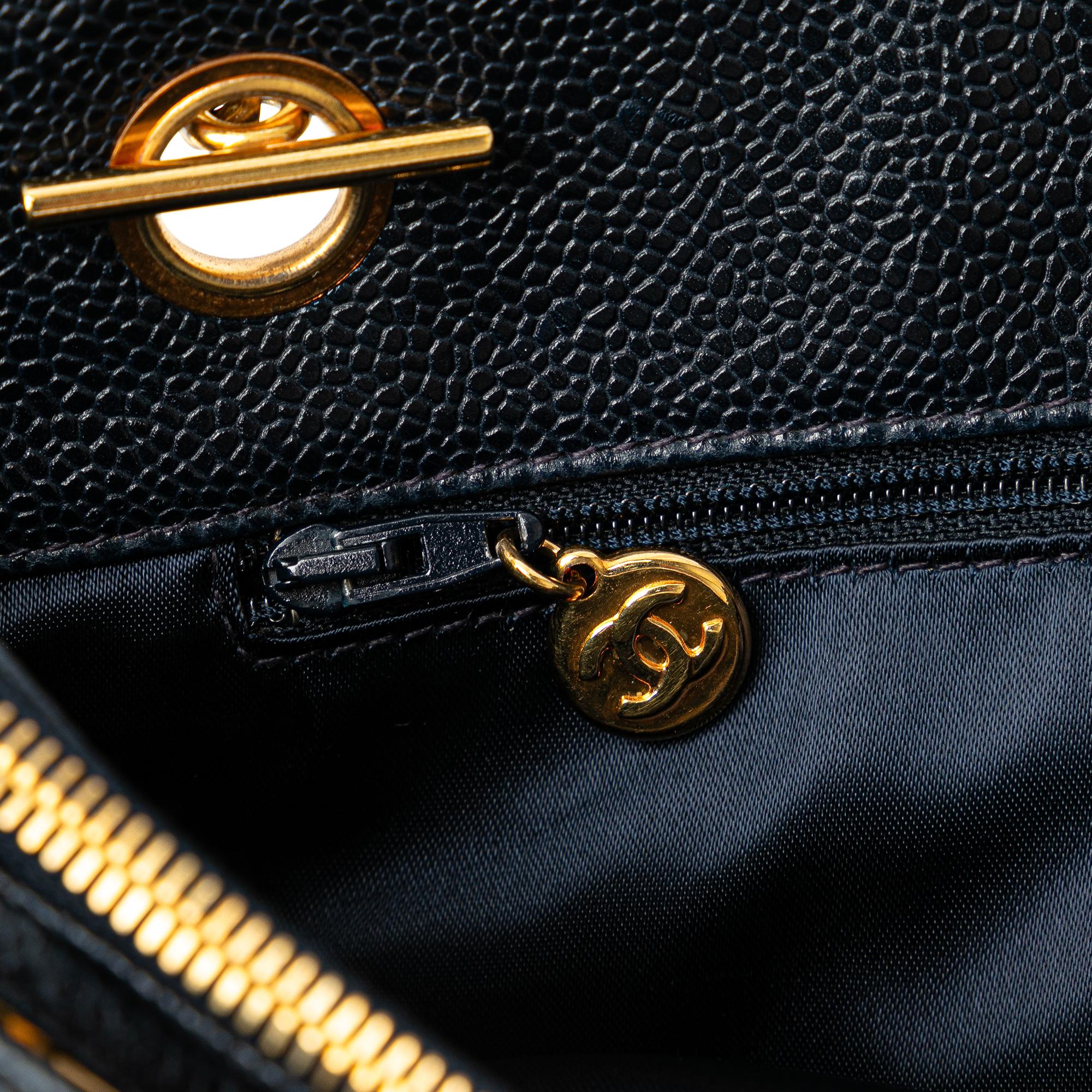 Chanel Caviar CC Tote (SHG-ggd4S1)