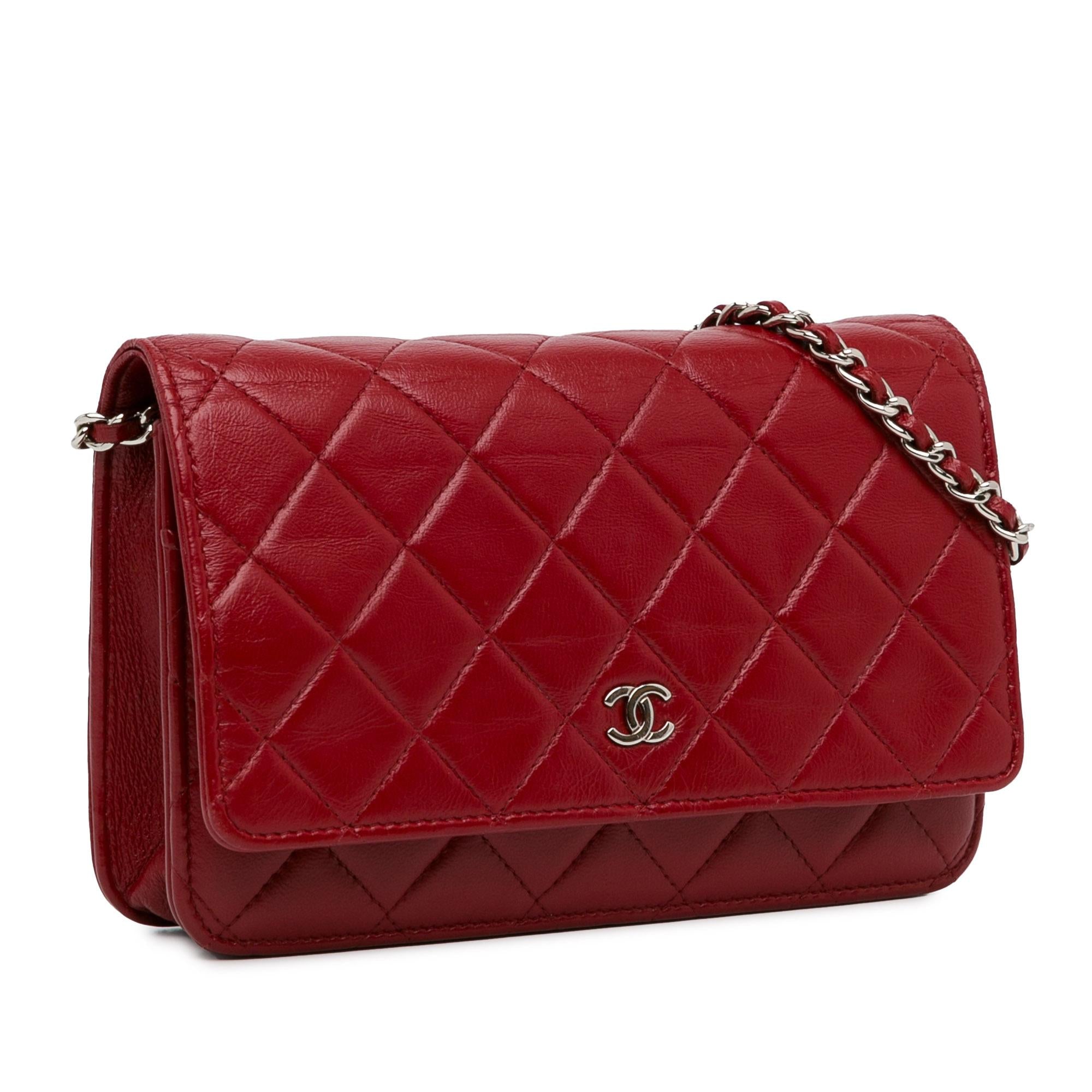 Chanel Classic Lambskin Wallet on Chain (SHG-0gCDCg)