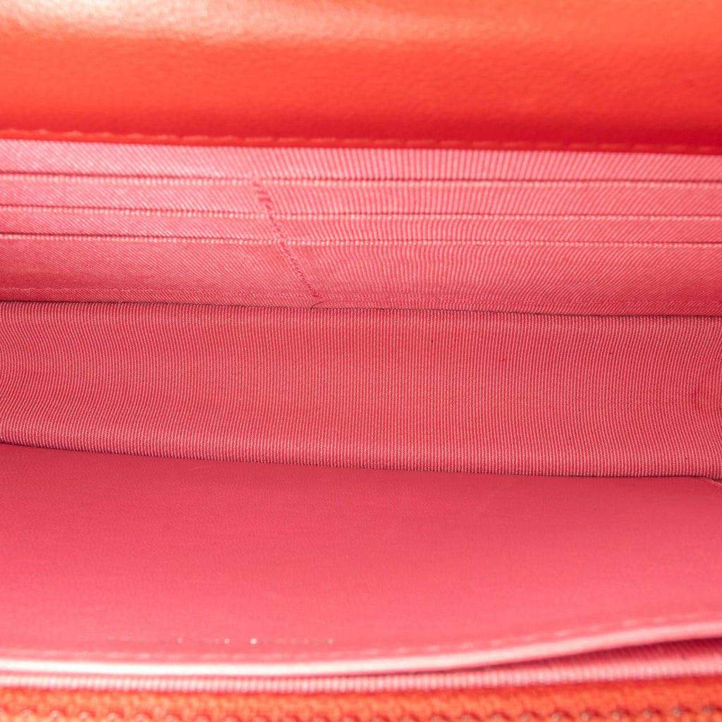 Chanel Classic Lambskin Wallet on Chain (SHG-3xoqhY)