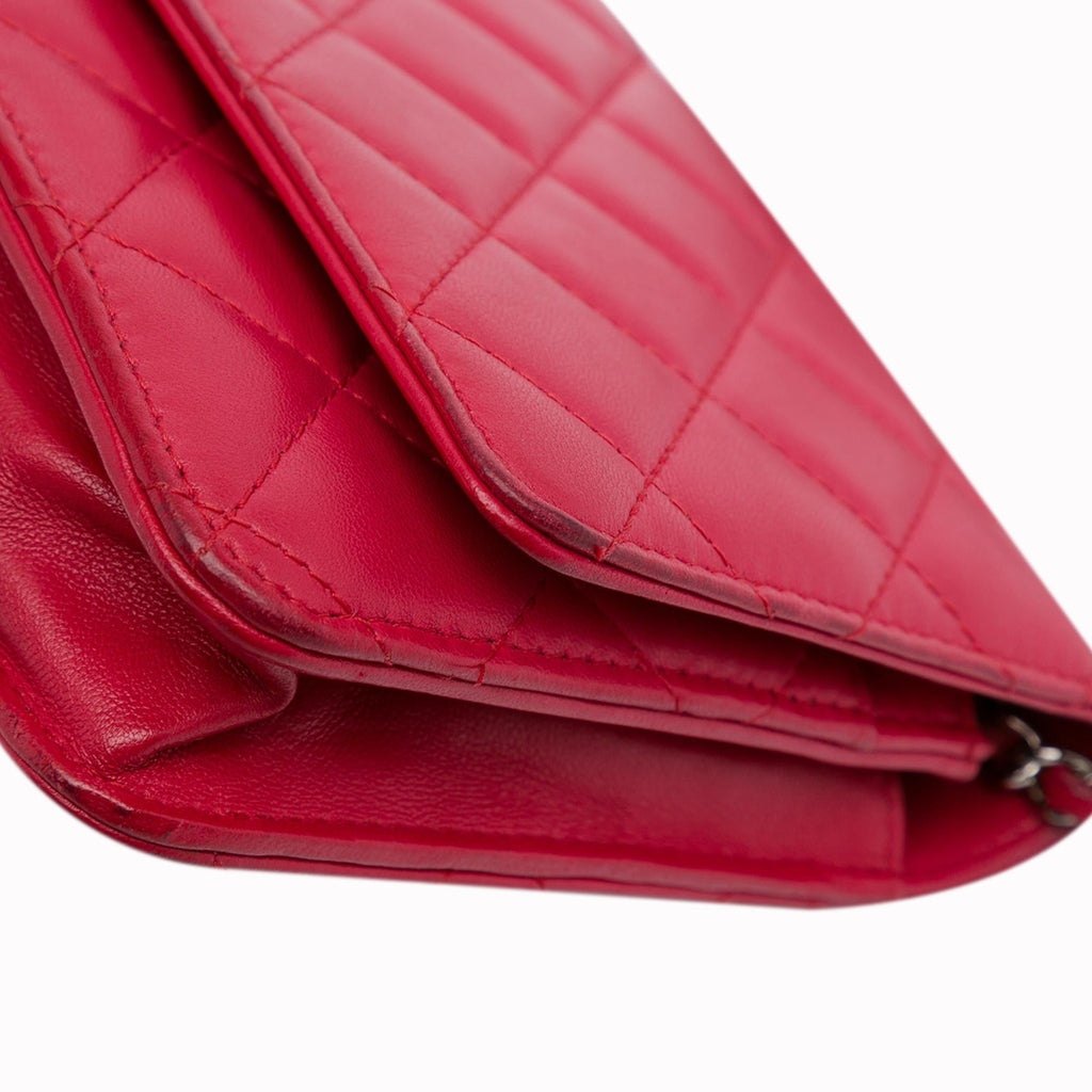Chanel Classic Lambskin Wallet on Chain (SHG-mYutfq)