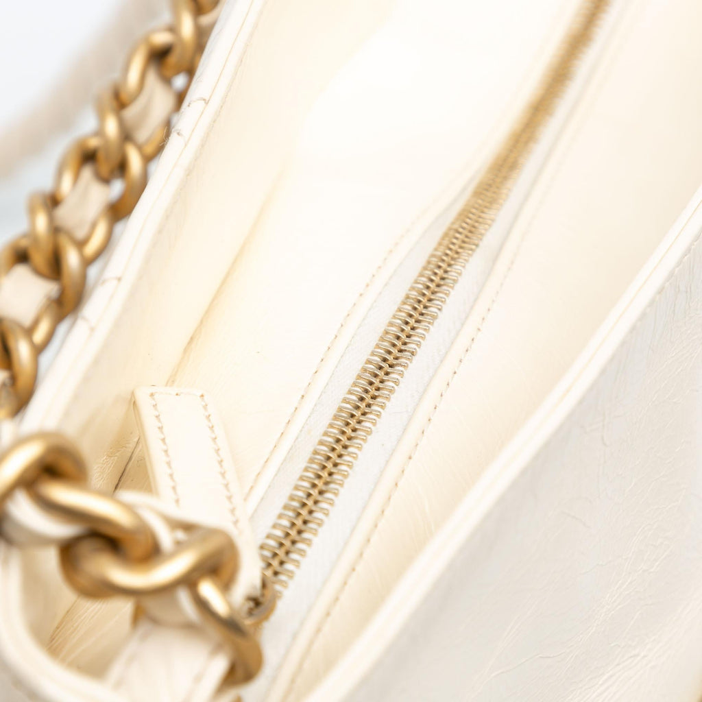 Chanel Crumpled Calfskin En Vogue Rope Satchel (SHG-YyDuG5)