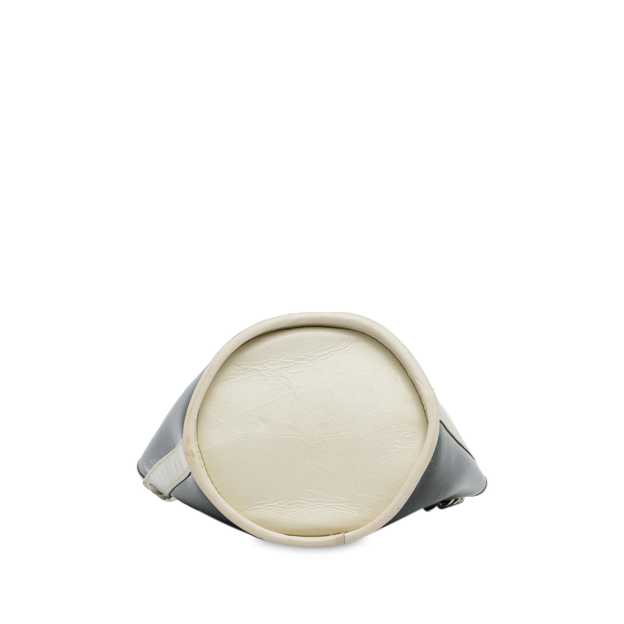 Chanel Crumpled Calfskin PVC Camellia Bucket (SHG-gZFHoM)