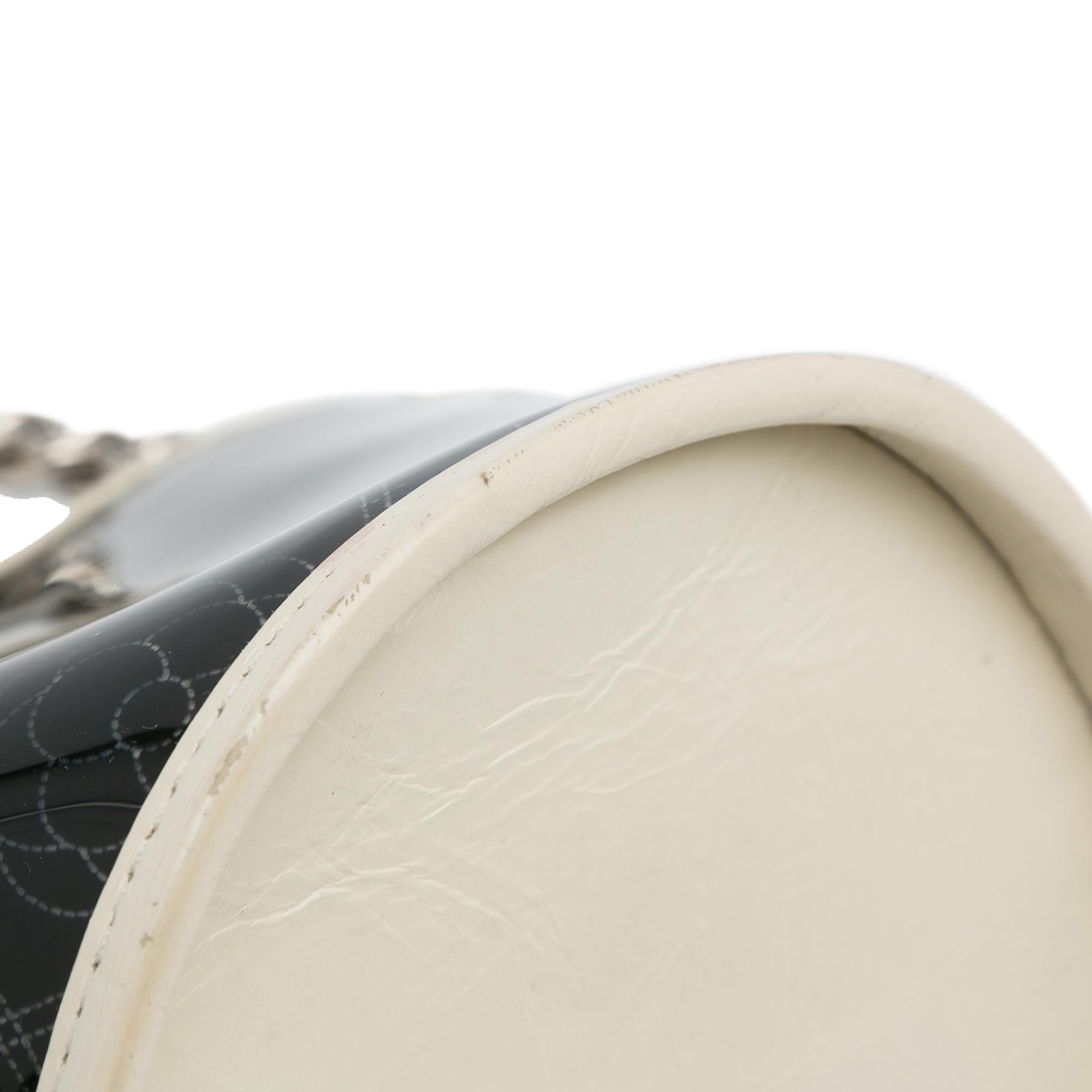 Chanel Crumpled Calfskin PVC Camellia Bucket (SHG-W4bgBM)