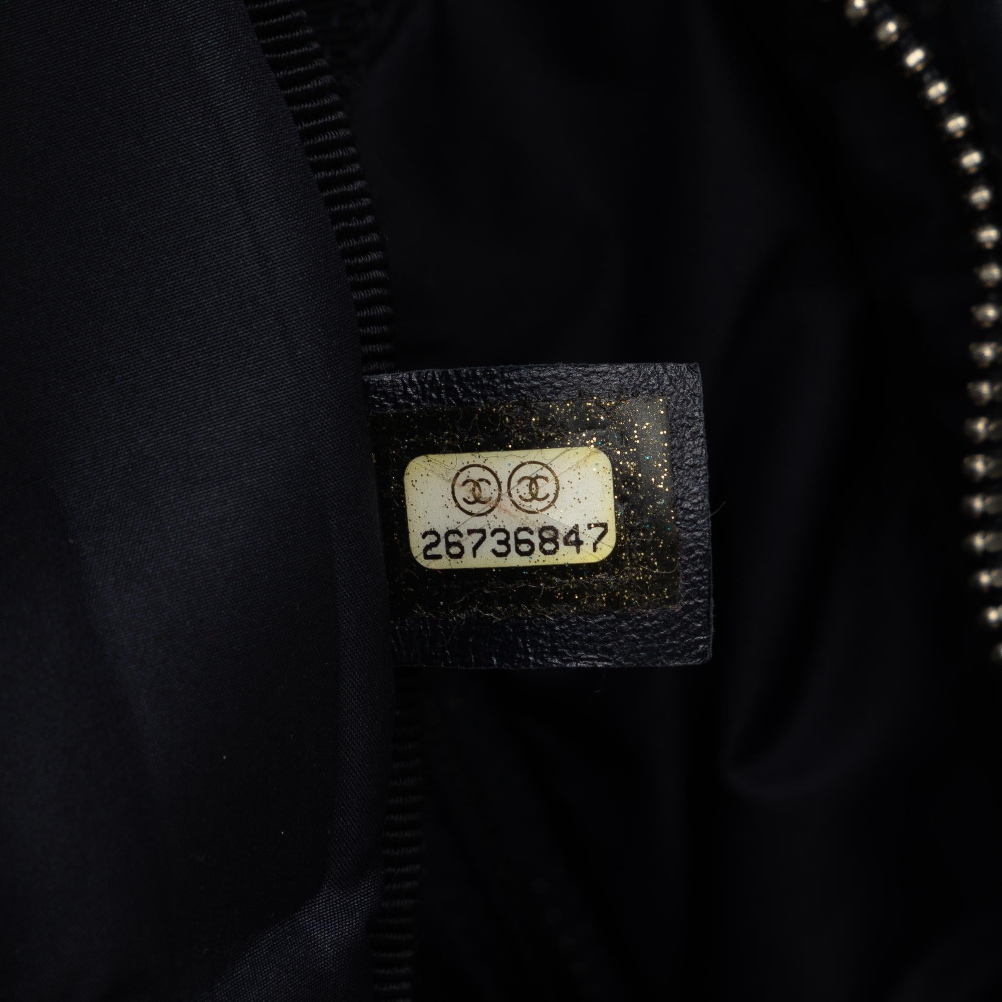 Chanel Doudoune Crossbody Bag (SHG-Ct6jHb)