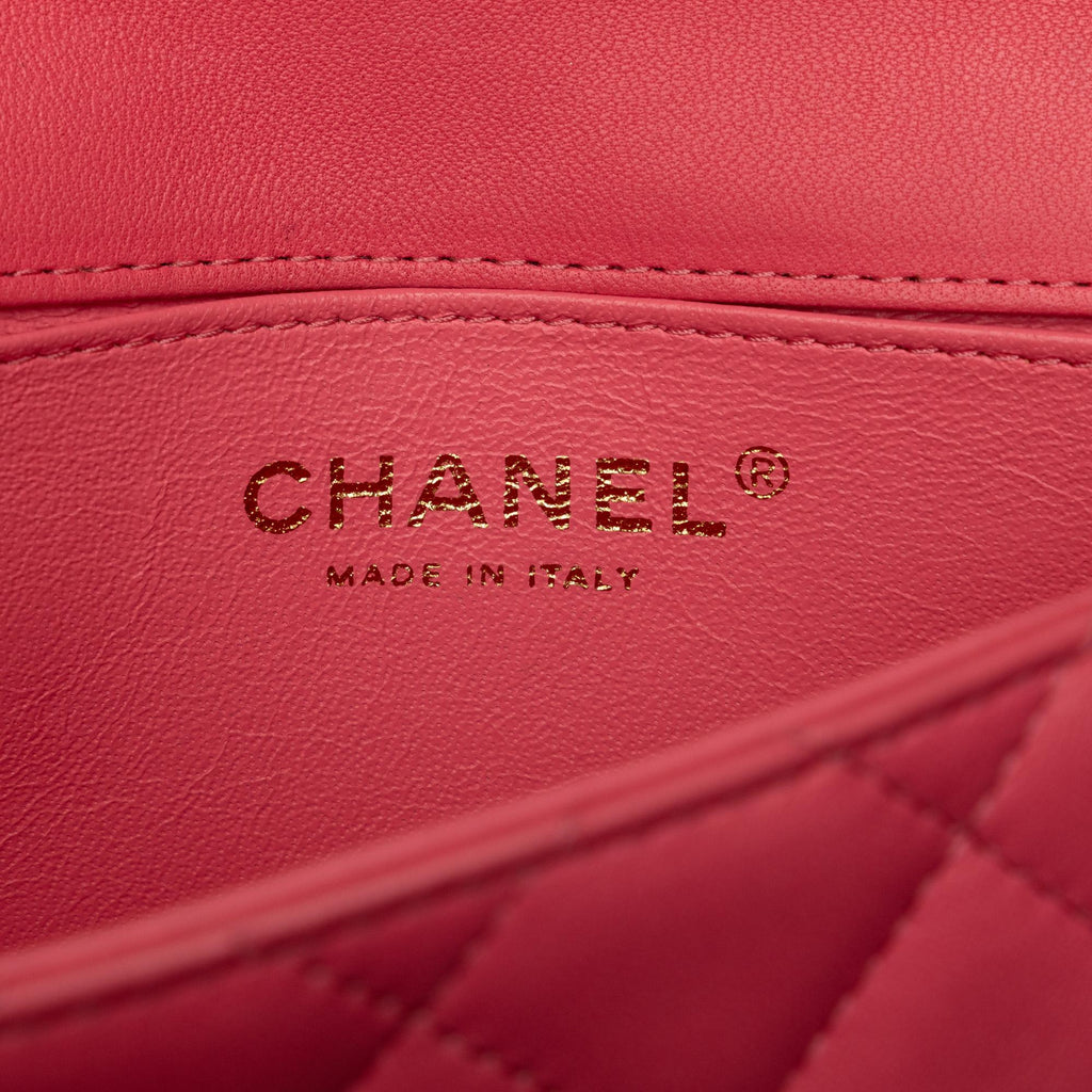 Chanel Extra Mini Lambskin V for Victory Flap (SHG-la8uiD)