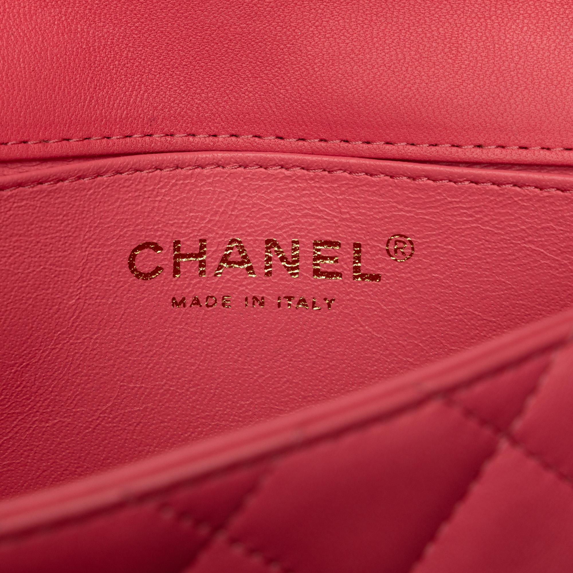Chanel Extra Mini Lambskin V for Victory Flap (SHG-la8uiD)