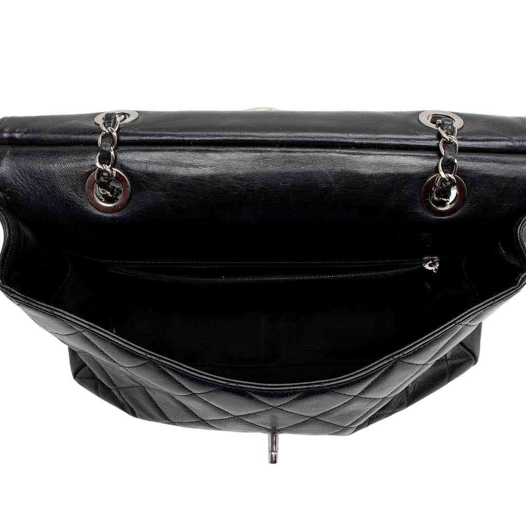 Chanel Glazed Calfskin CC Delivery Small Shopping Tote (SHF-AR0t7R)