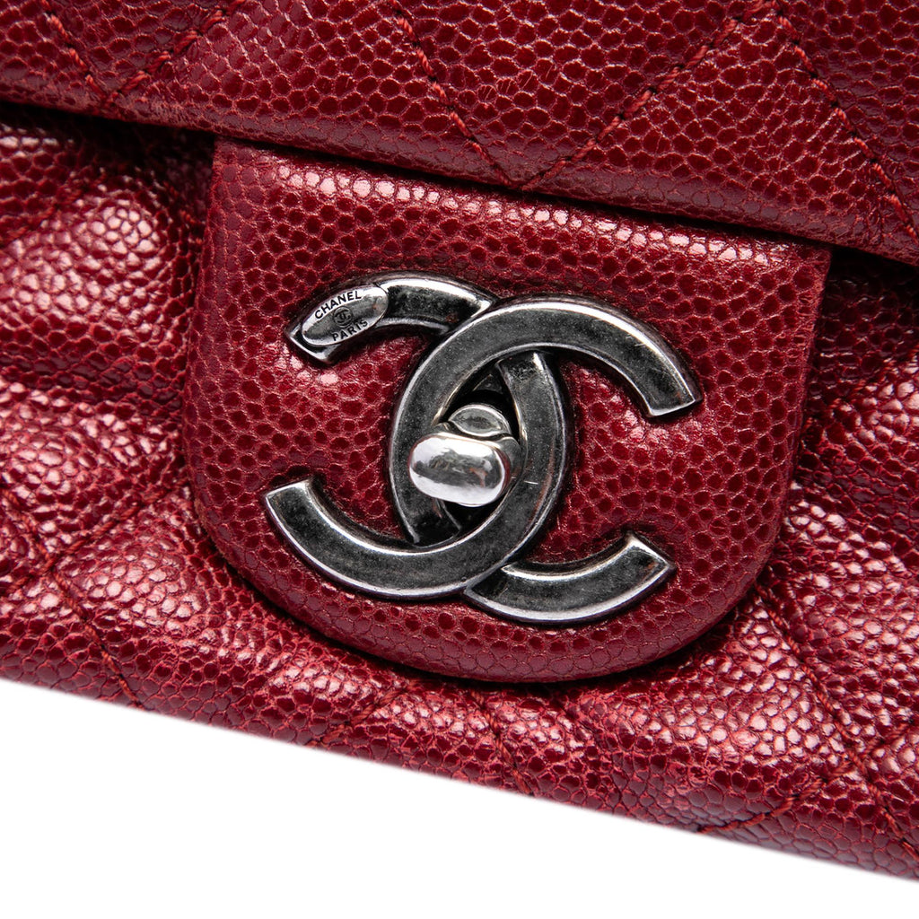 Chanel Jumbo Quilted Iridescent Caviar Easy Flap