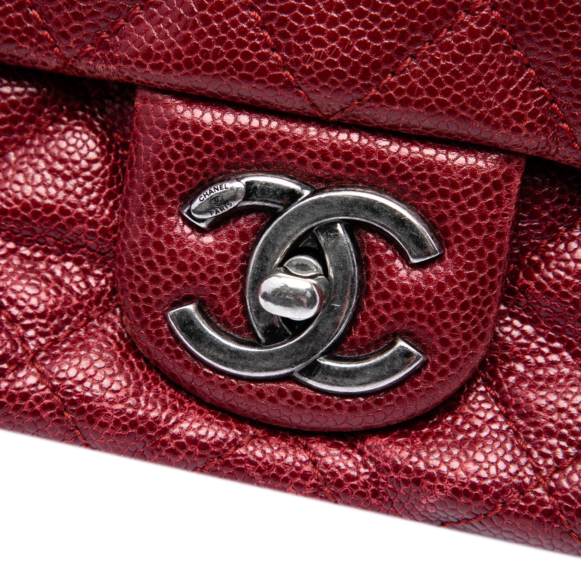 Chanel Jumbo Quilted Iridescent Caviar Easy Flap