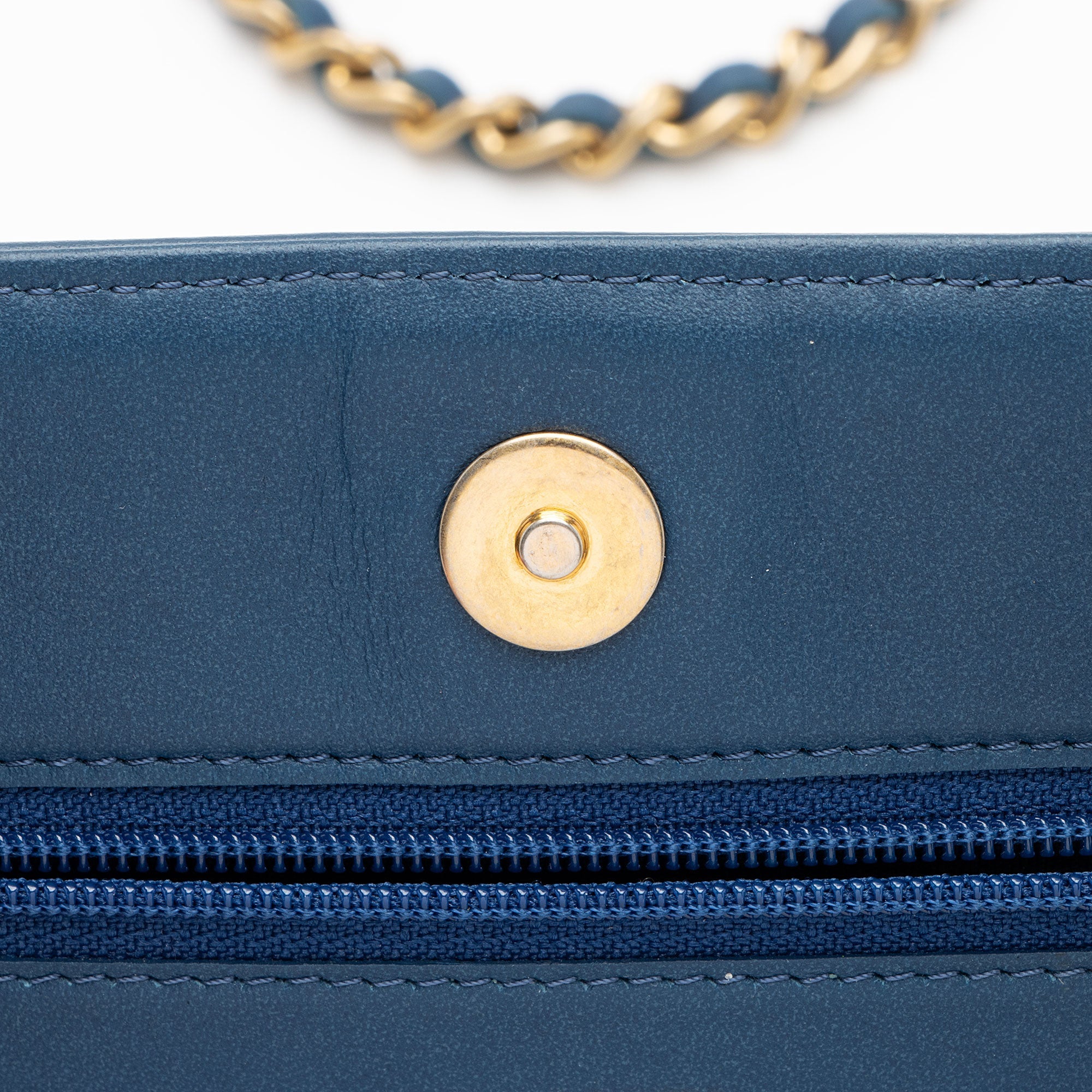 Chanel Lambskin Chain Around Boy Wallet on Chain Bag (SHF-jC1V6a)