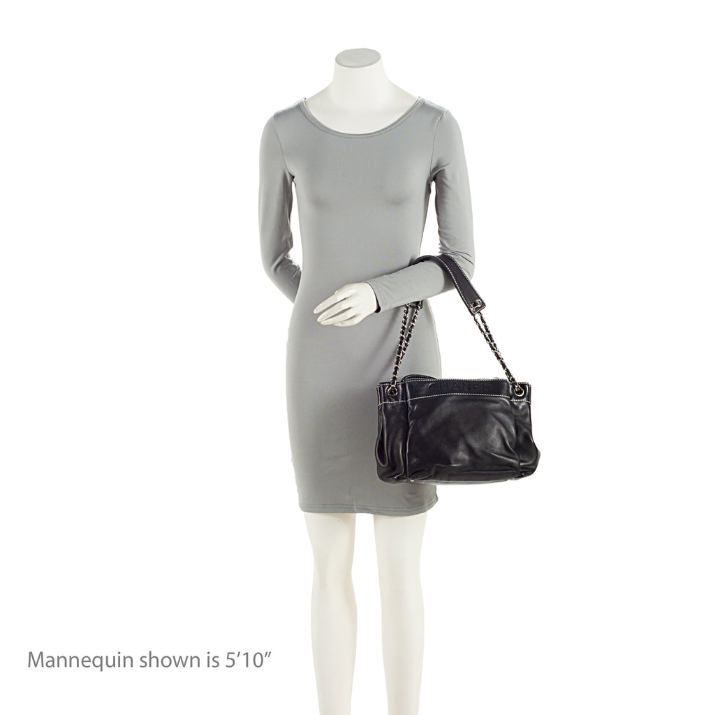 Chanel Lambskin LAX Accordion Shoulder Bag (SHF-WhynN4)