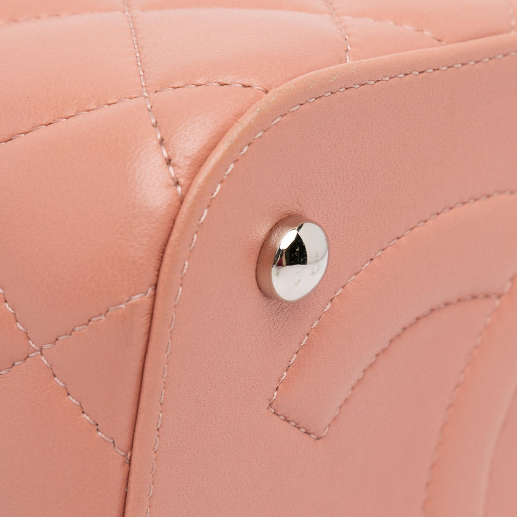 Chanel Lambskin Top Handle Vanity Case with Chain (SHG-K2wZoF)