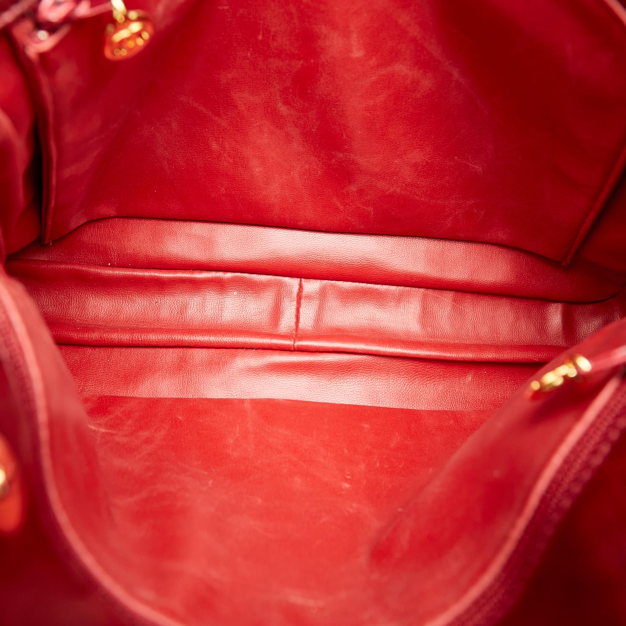 Chanel Matelasse Lambskin Leather Shoulder Bag (SHG-26965)