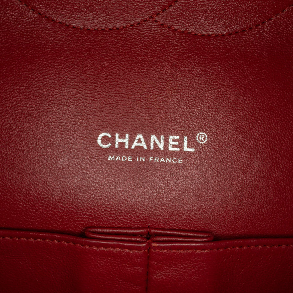 Chanel Maxi Classic Caviar Double Flap (SHG-vQWBwP)
