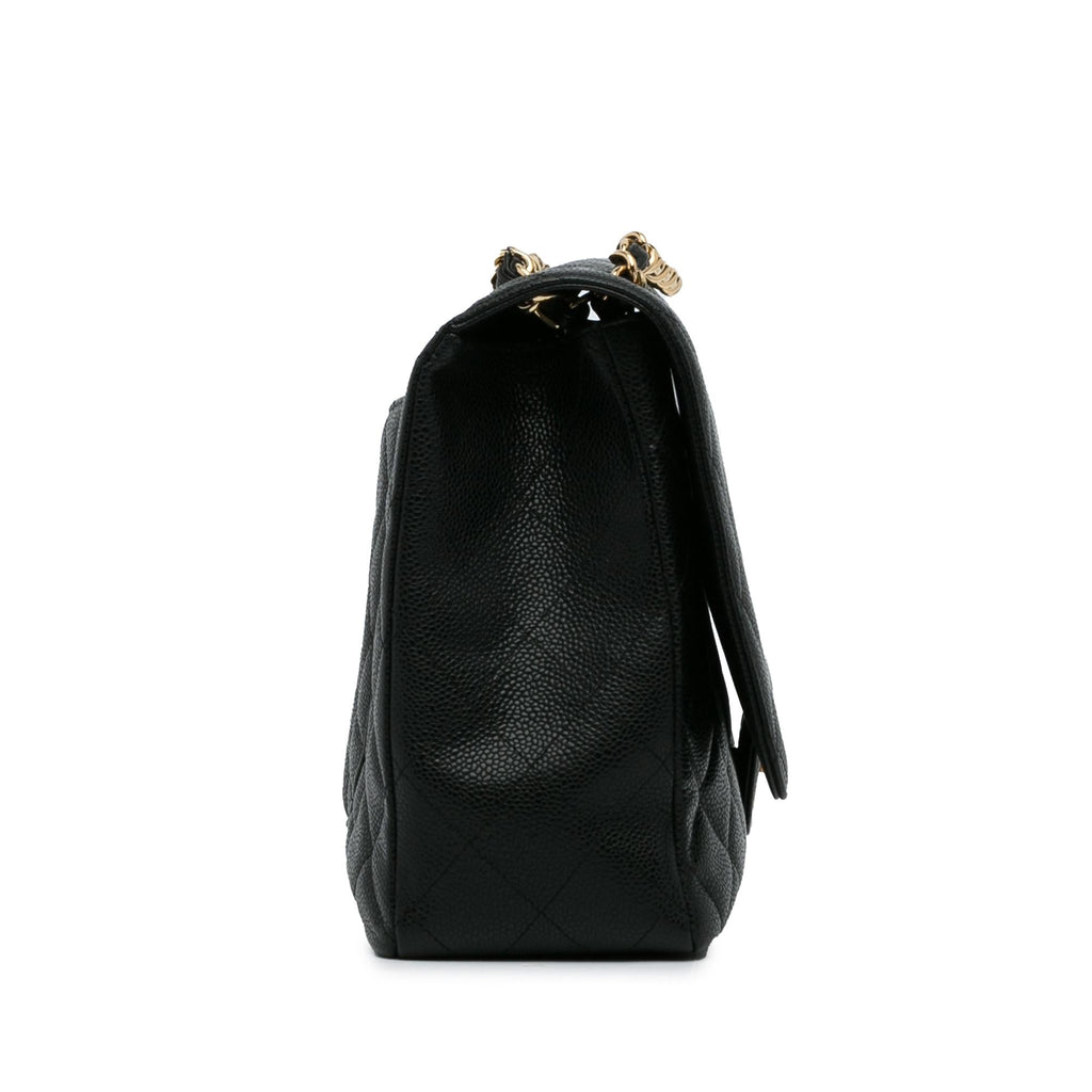 Chanel Maxi Classic Caviar Single Flap Bag (SHG-MTMiOb)