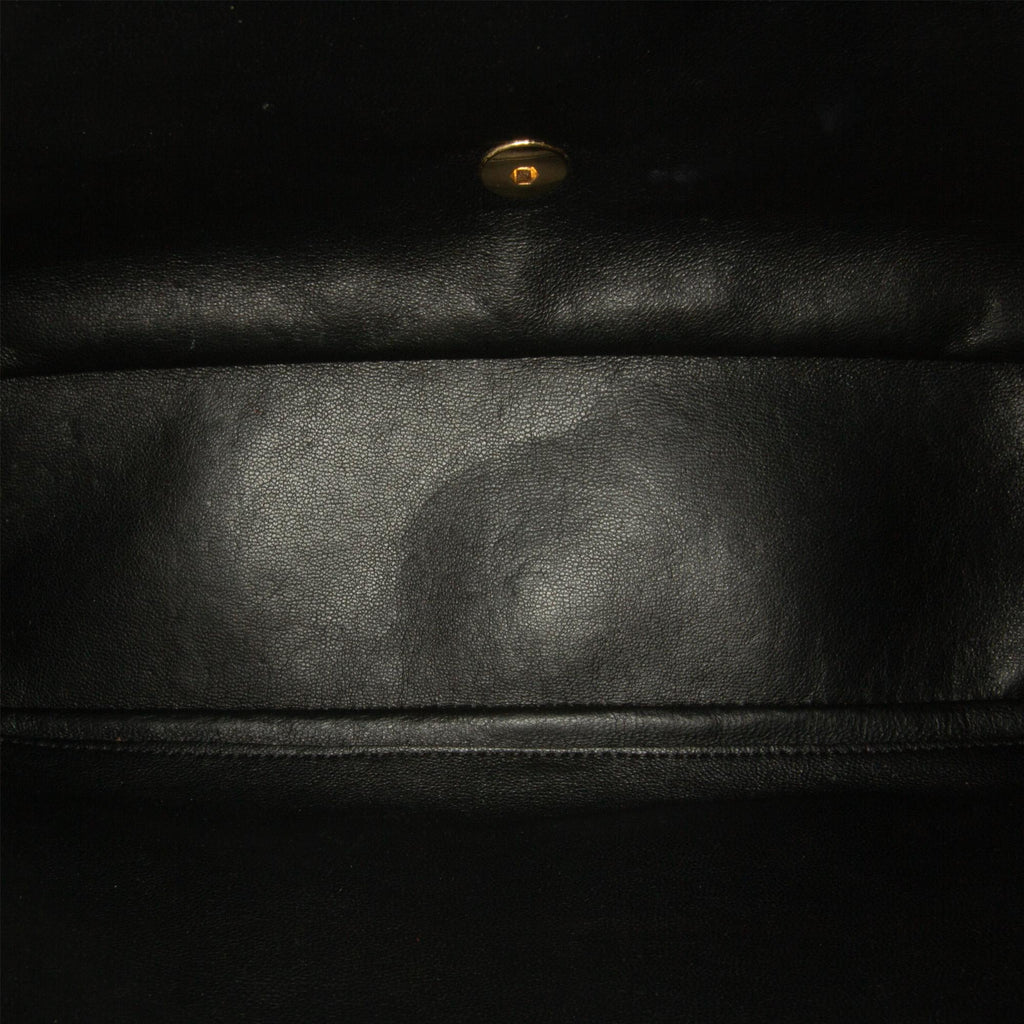 Chanel Maxi Classic Caviar Single Flap Bag (SHG-MTMiOb)