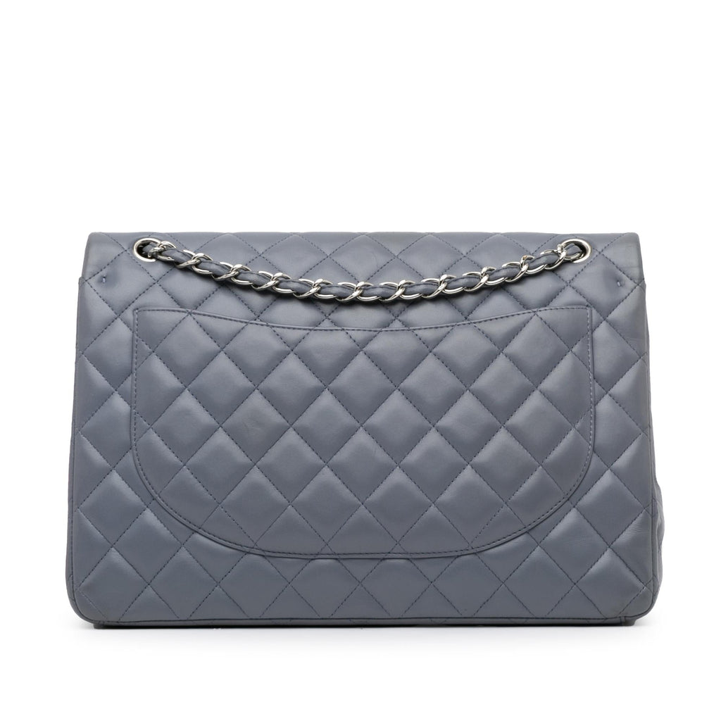 Chanel Maxi Classic Lambskin Double Flap (SHG-T5w6E8)