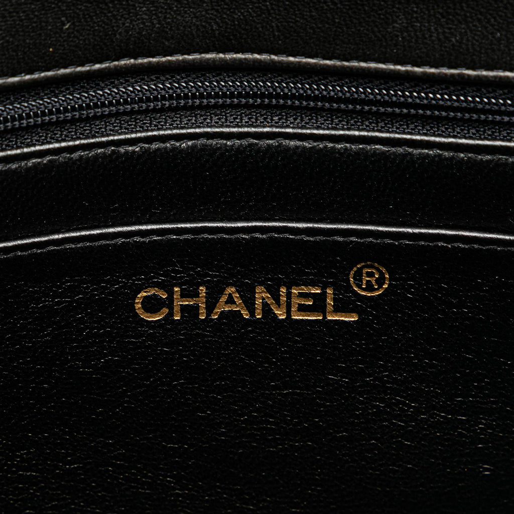 Chanel Medium CC Quilted Lambskin Border Single Flap