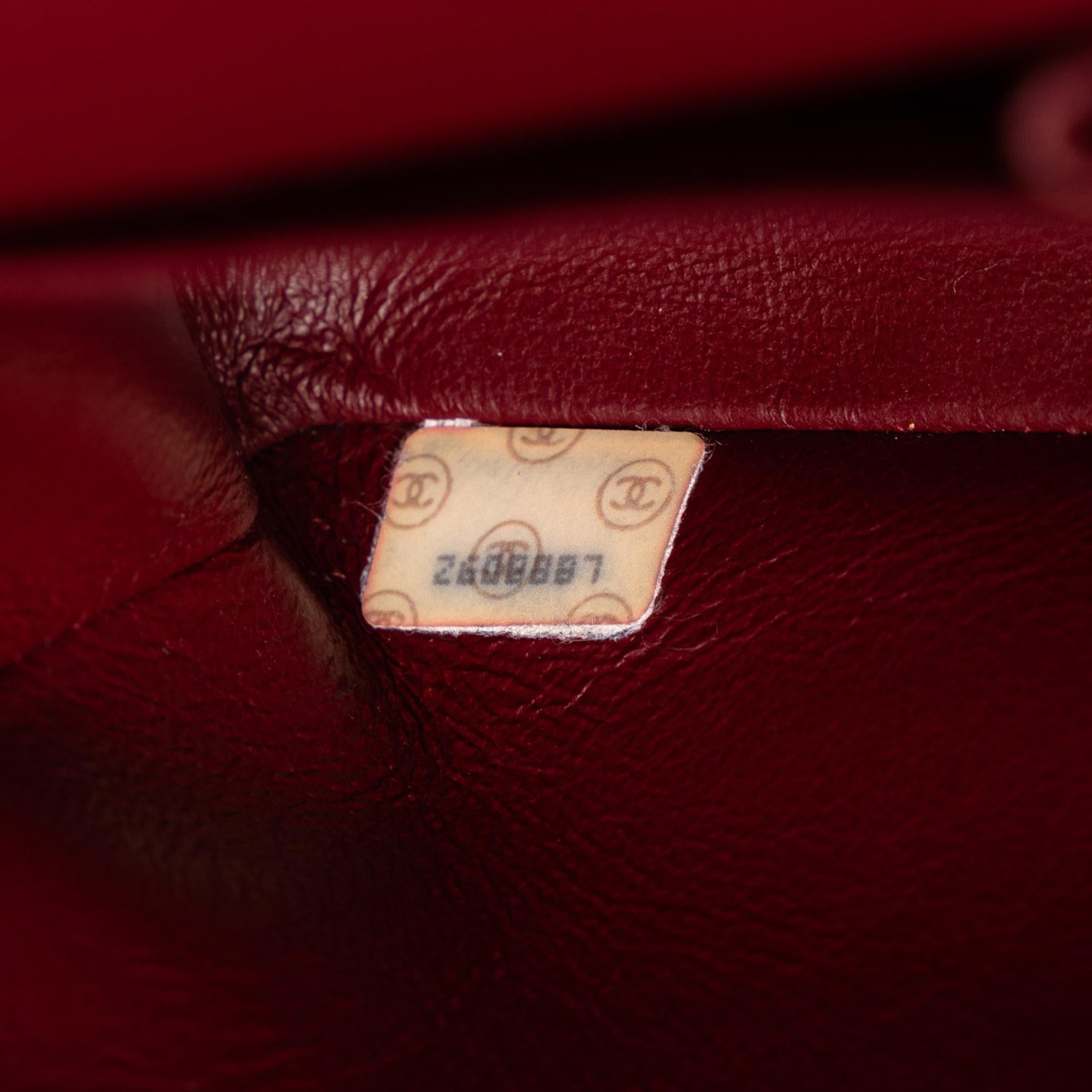 Chanel Medium Classic Lambskin Double Flap (SHG-IHTqBT)