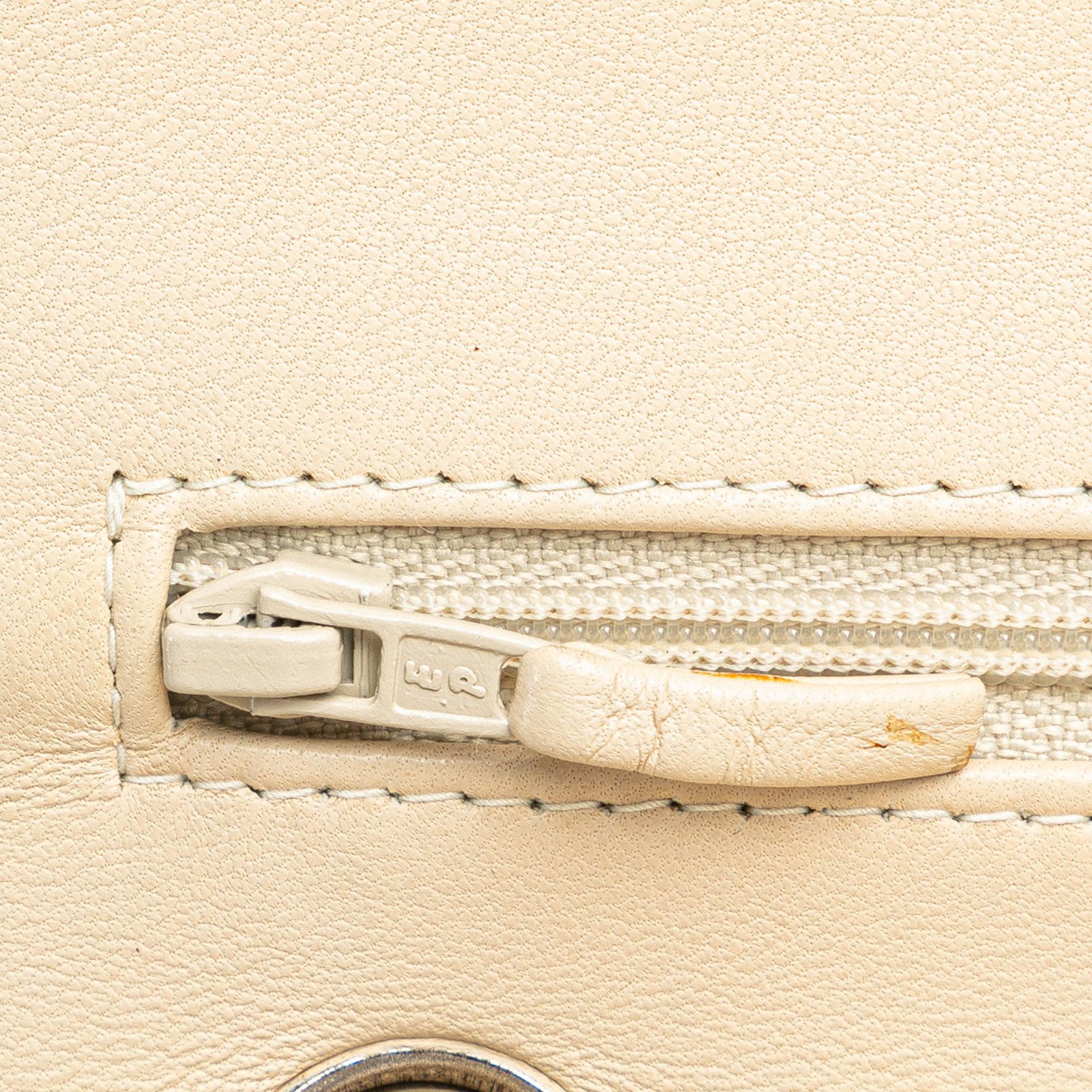 Chanel Medium Classic Lambskin Double Flap (SHG-co68b9)