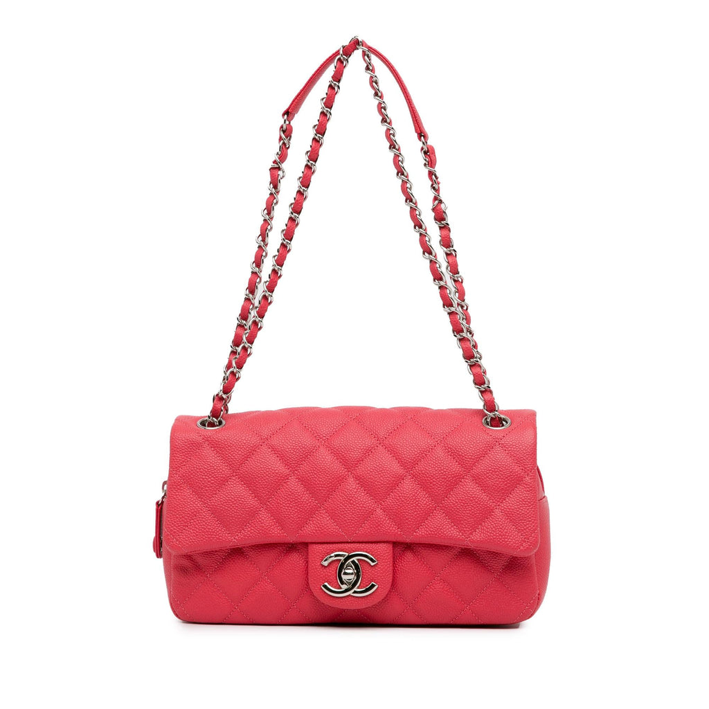 Chanel Medium Quilted Caviar Easy Flap (SHG-Be3r6z)
