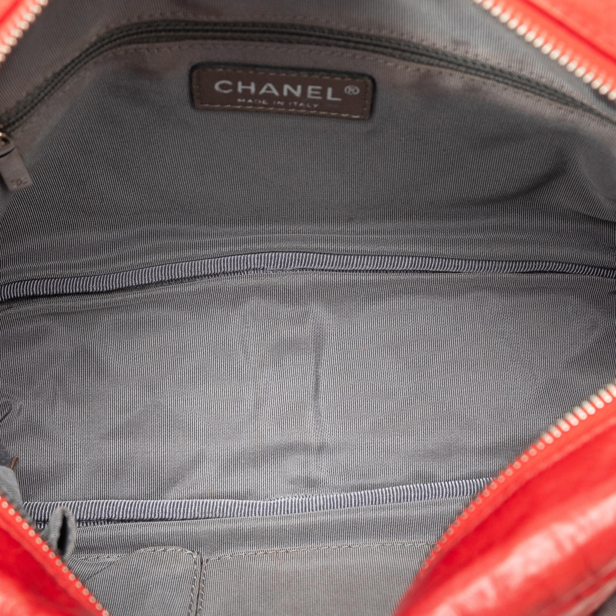 Chanel Medium Quilted Reissue Camera Bag (SHG-OpYKQa)