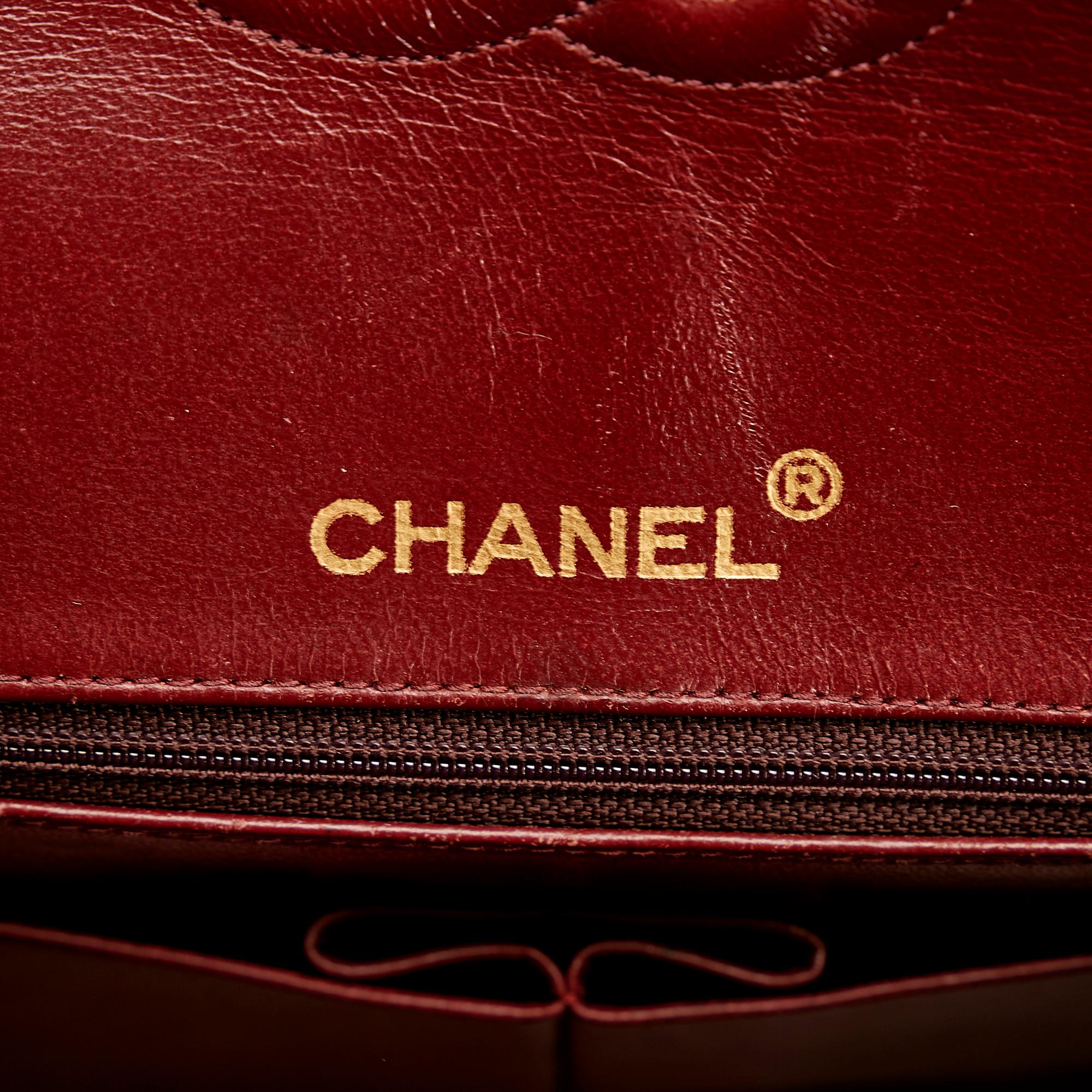 Chanel Medium Tall Classic Lambskin Double Flap (SHG-mGpVGD)