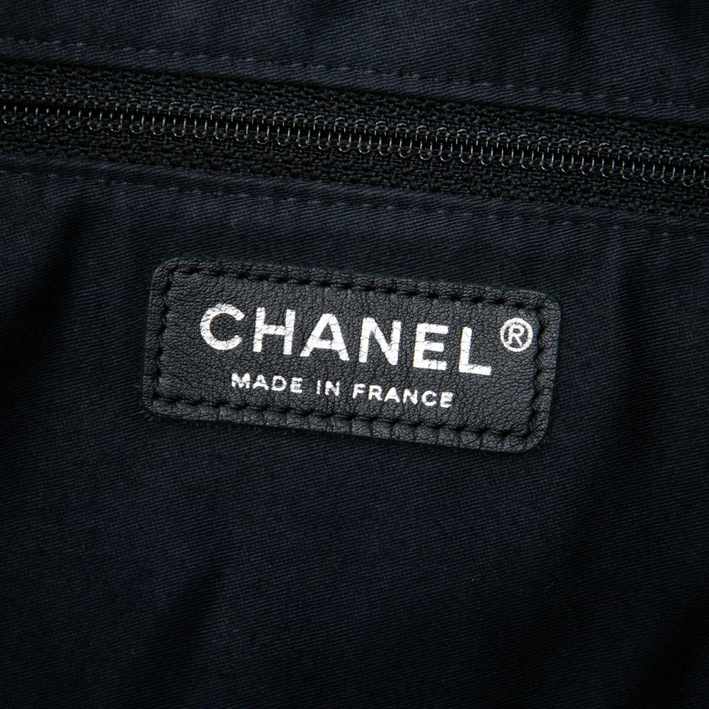 Chanel Medium Tweed and Lambskin Girl Bag