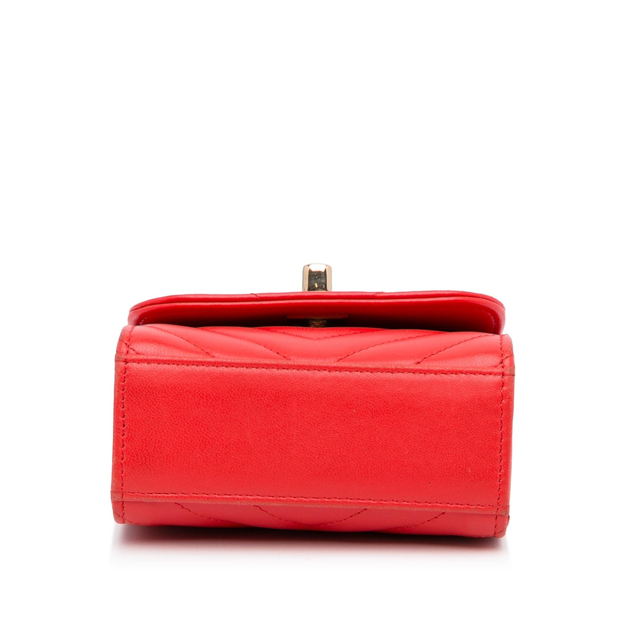 Chanel Mini Chevron Lambskin Trendy CC Chain Wallet