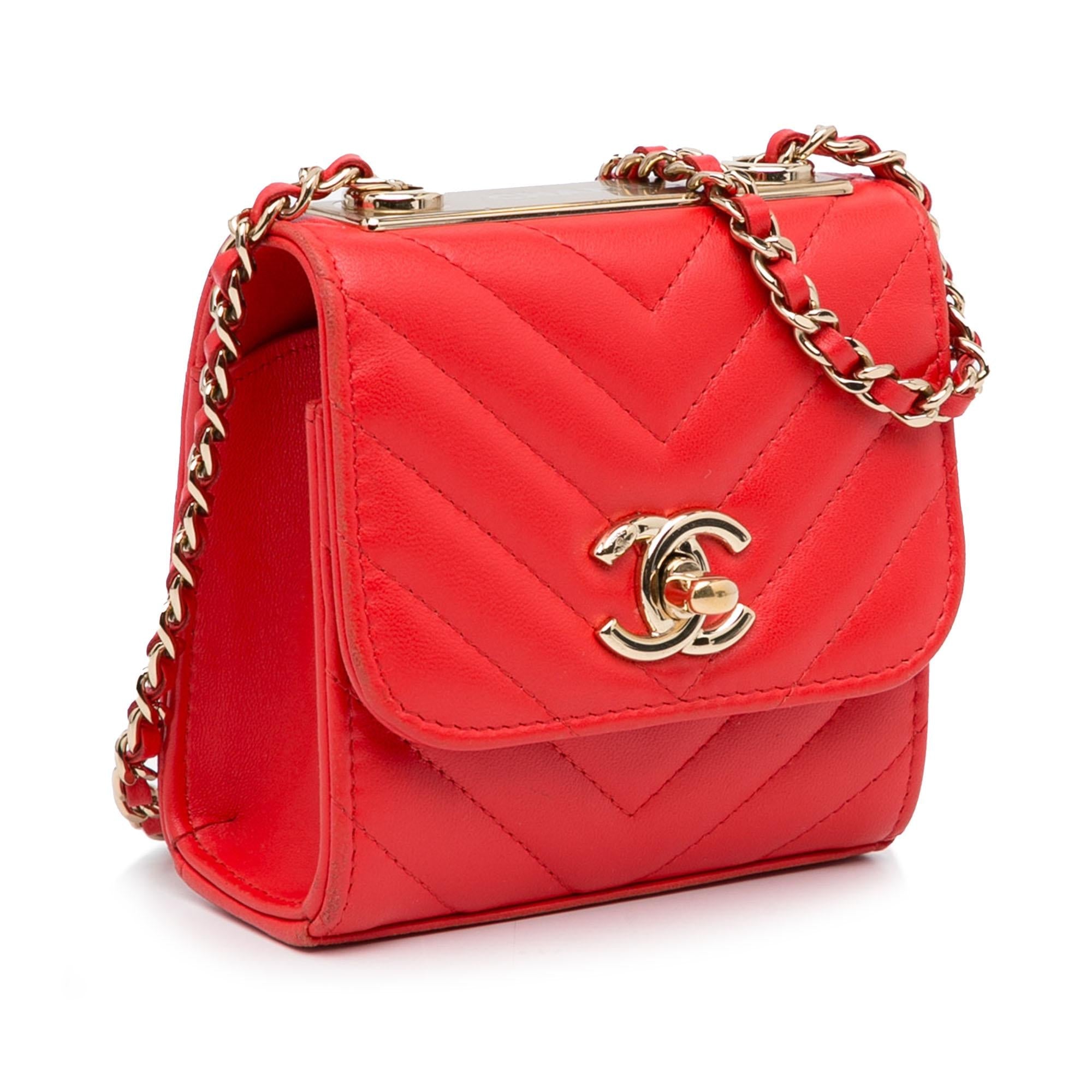 Chanel Mini Chevron Quilted Lambskin Trendy CC Chain Wallet (SHG-KVql9W)