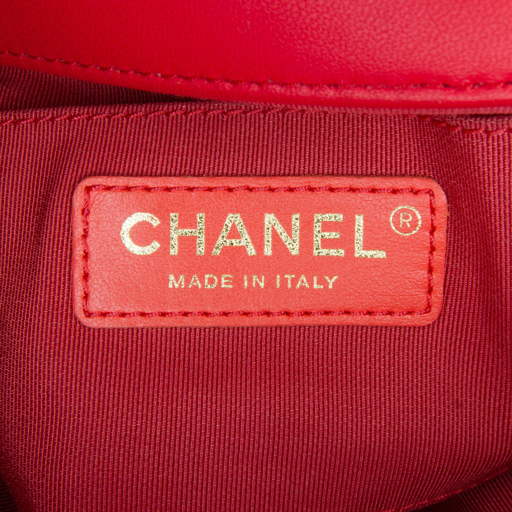 Chanel Mini In the Loop Flap Bag (SHG-MkOW6R)
