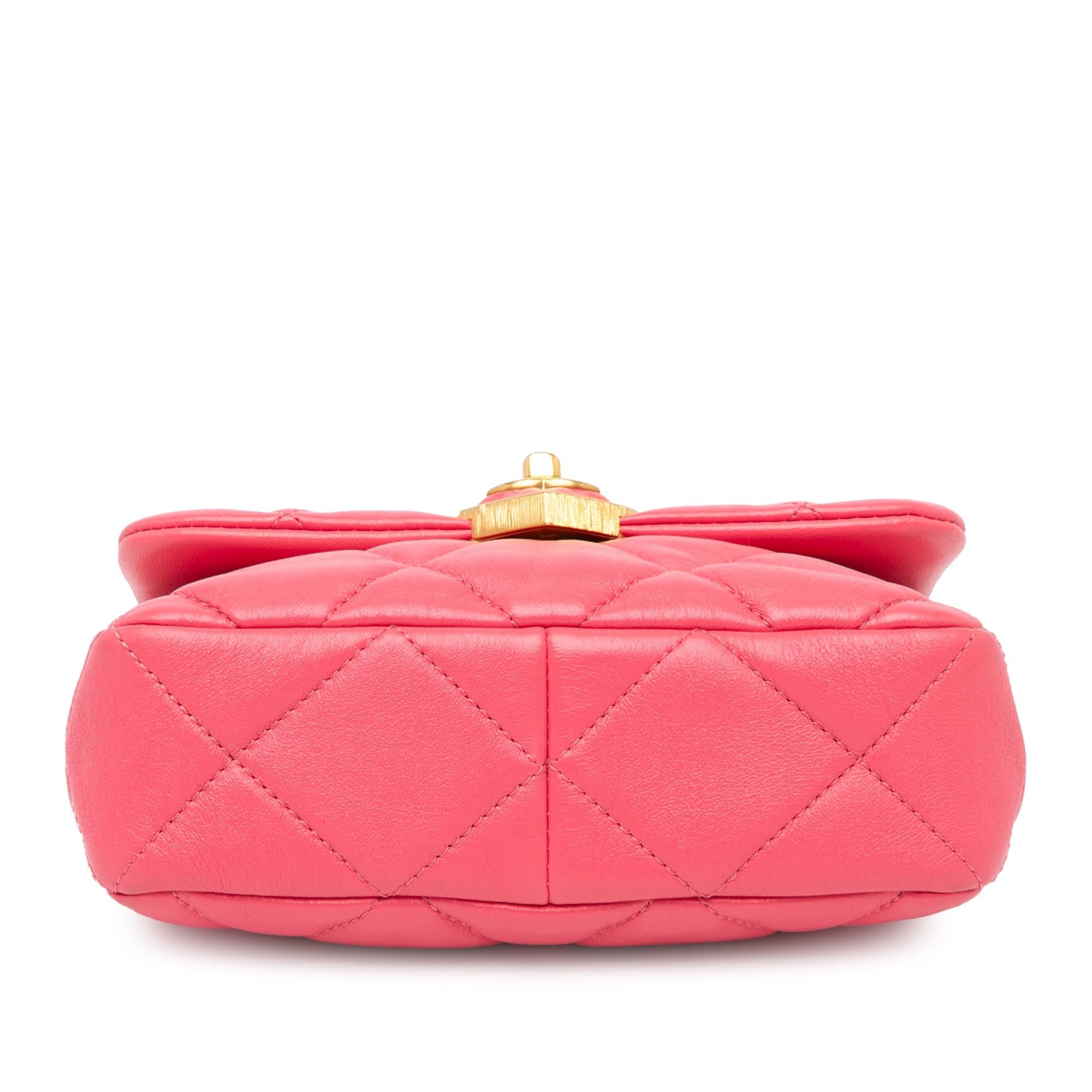 Chanel Mini Quilted Lambskin Plexiglass Coco Love Flap (SHG-jg1Sc6)