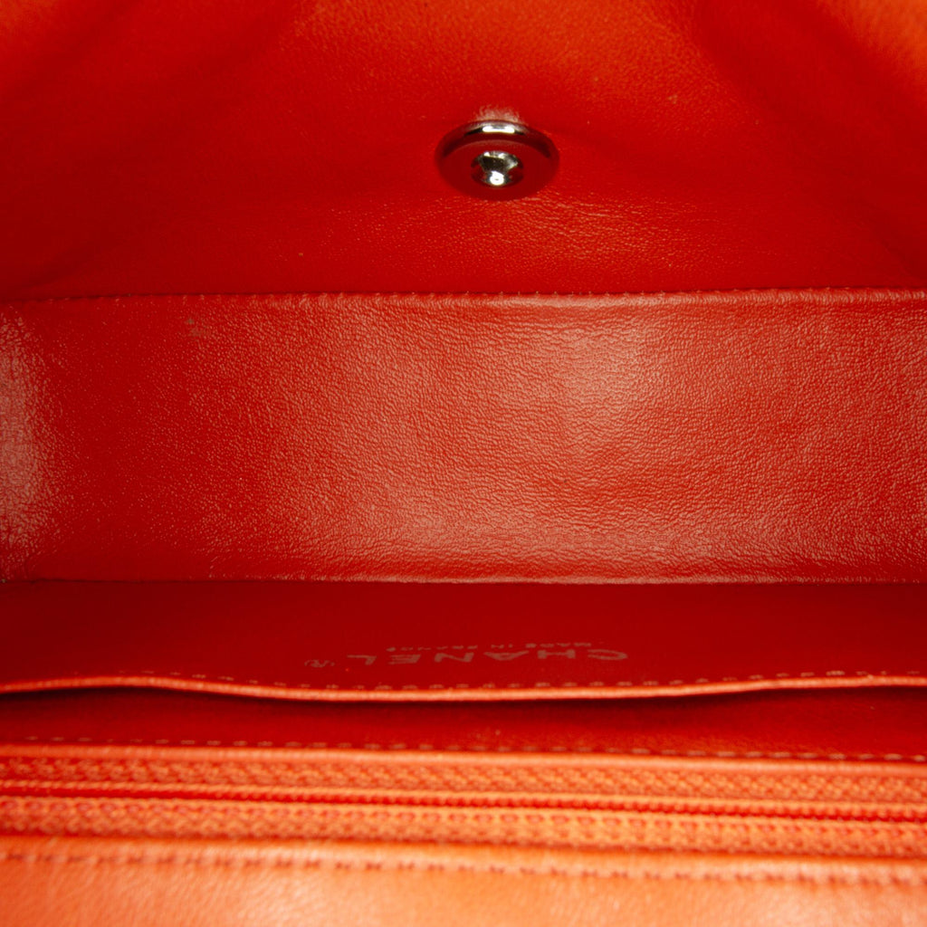 Chanel Mini Rectangular Classic Lambskin Single Flap (SHG-ivLQsv)