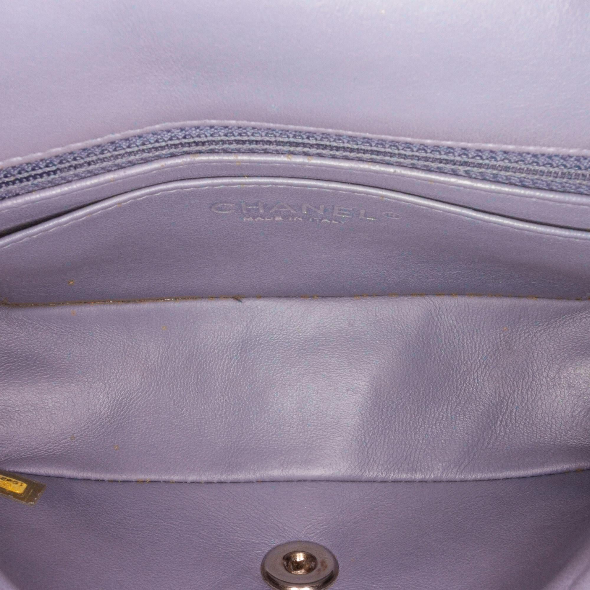 Chanel Mini Rectangular Classic Lambskin Single Flap (SHG-vQkc6V)