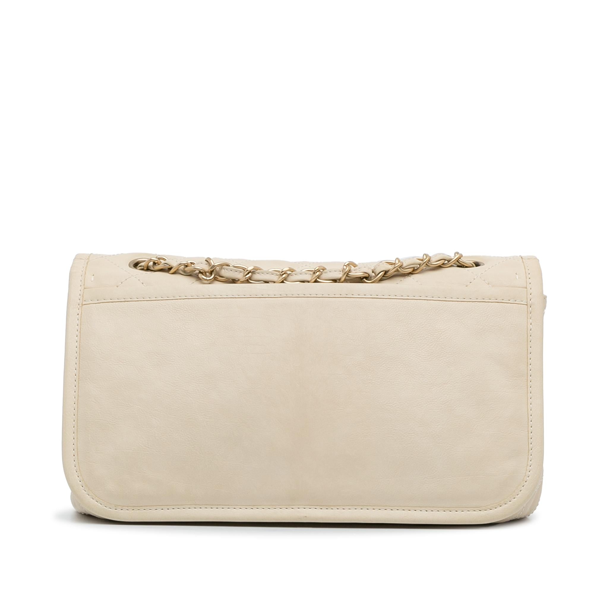 Chanel Natural Beauty Split Pocket (SHG-RQcWTD)