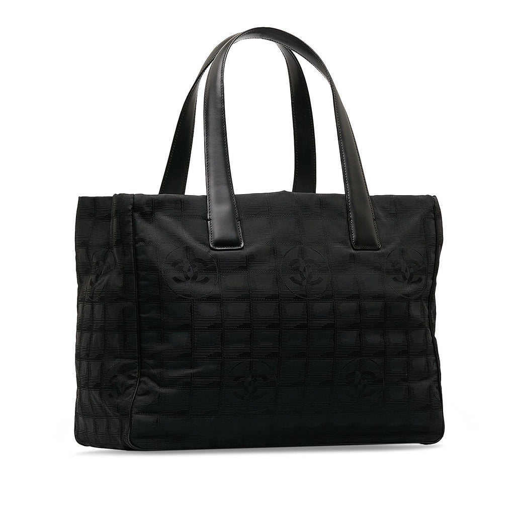 Chanel New Travel Line Tote (SHG-i4J9zq)