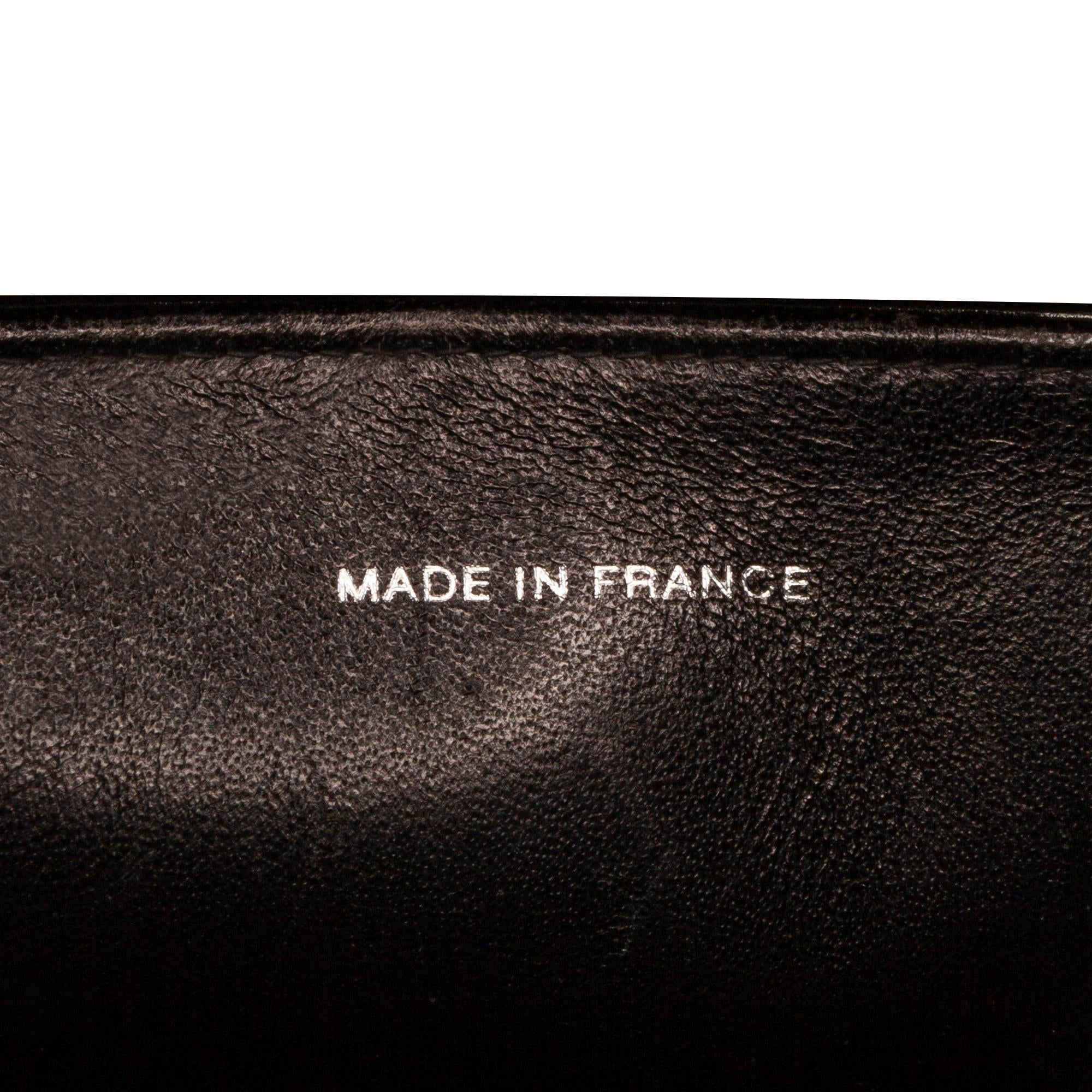 Chanel Patent Flap Handbag (SHG-YxQaRJ)